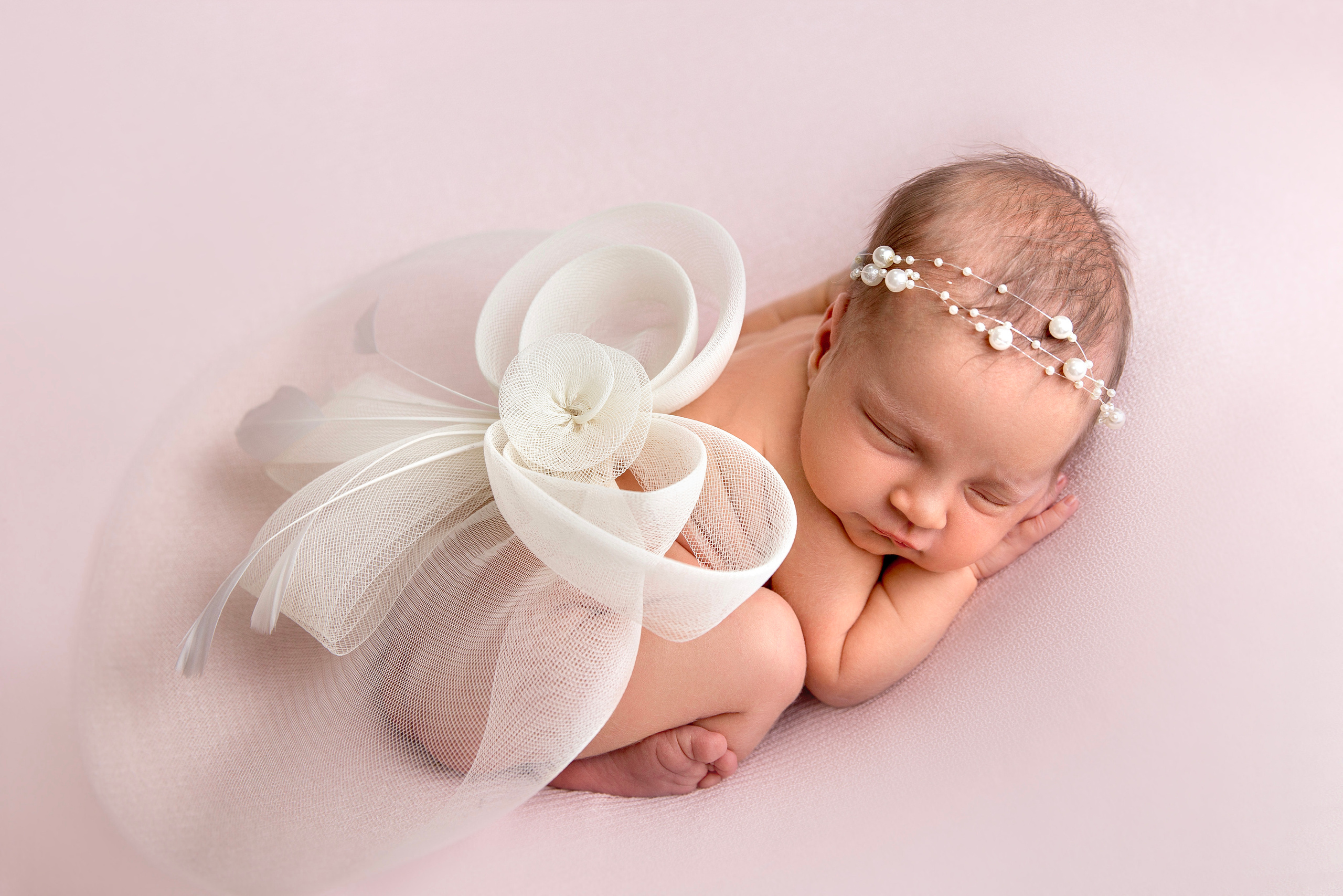 Фотосессия новорожденного (newborn). Фотограф новорожденных, детей до года и беременных в Симферополе