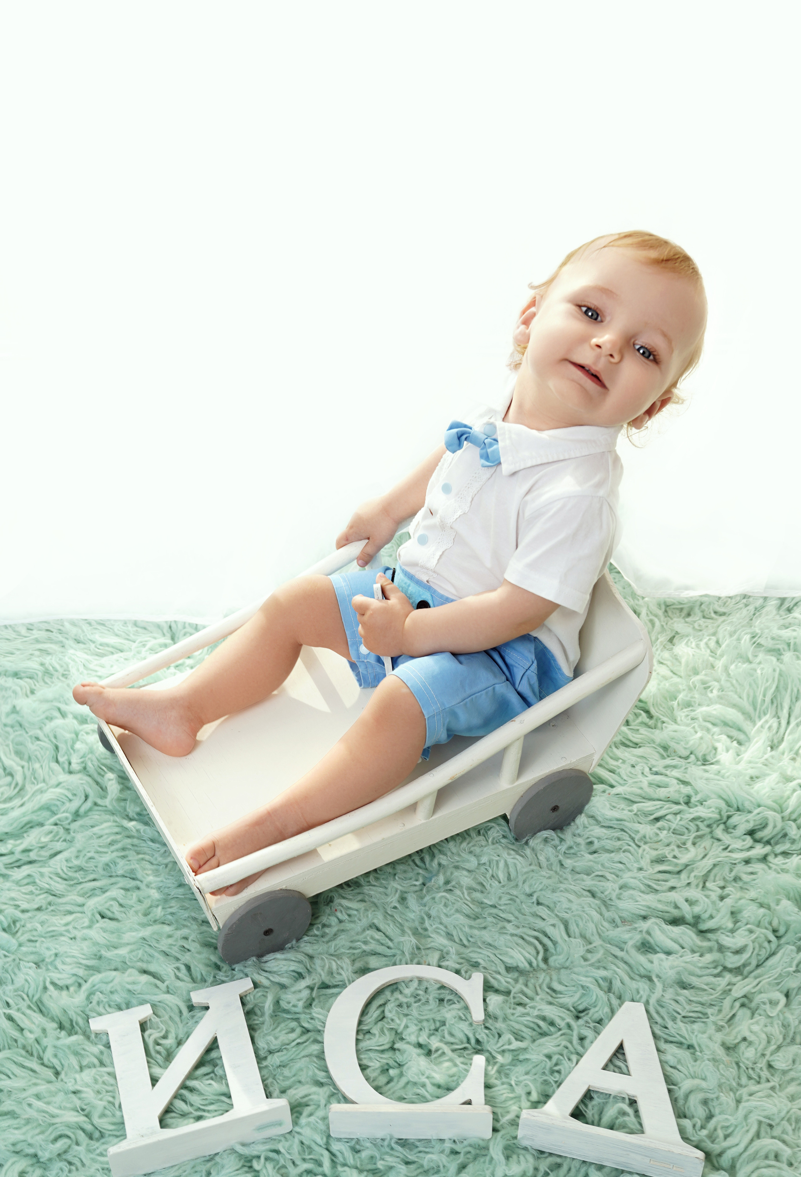 Фотосессия ГОДОВАСИЕ. Фотограф новорожденных, детей до года и беременных в Симферополе