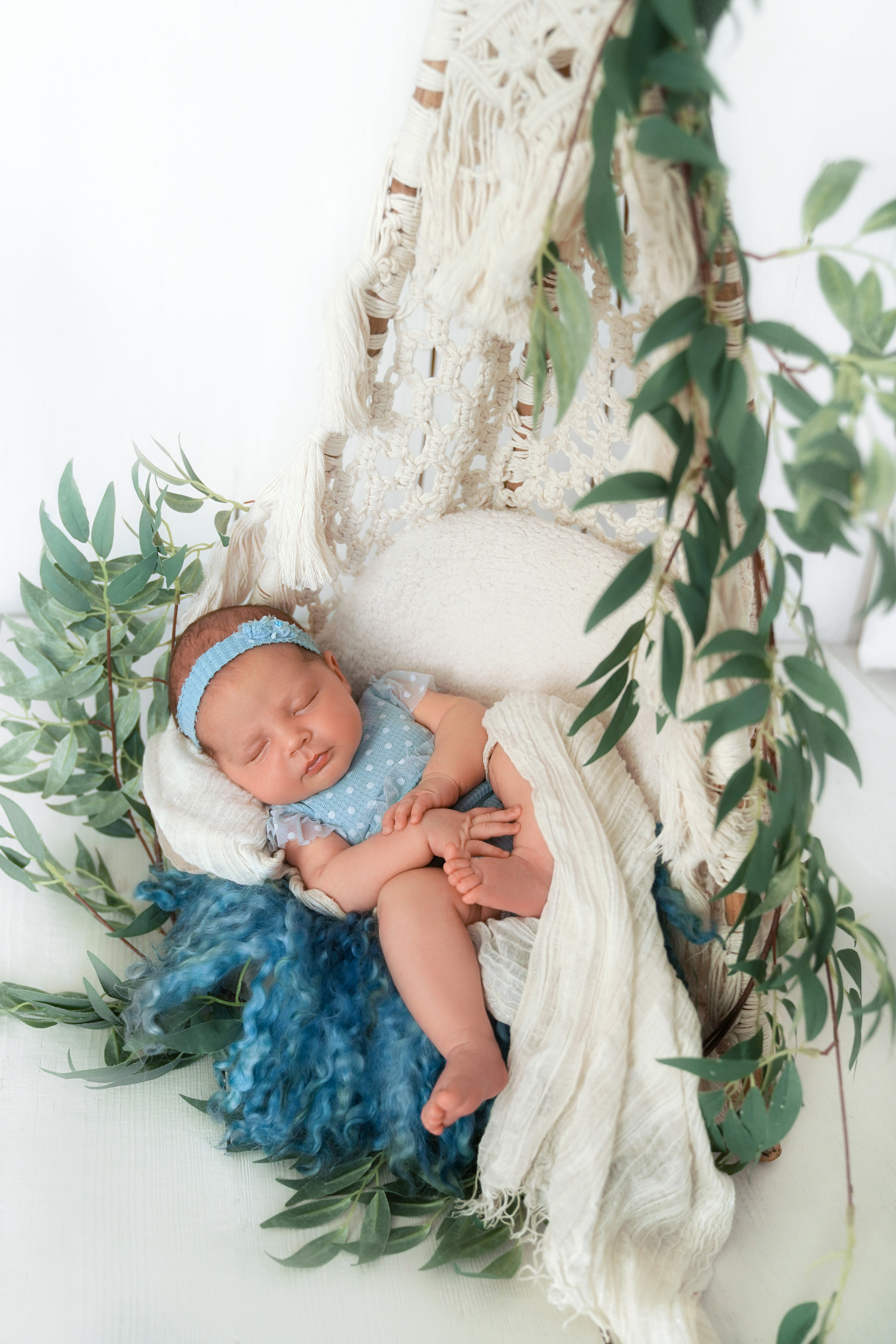 Фотосессия новорожденного (newborn). Фотограф новорожденных, детей до года и беременных в Симферополе