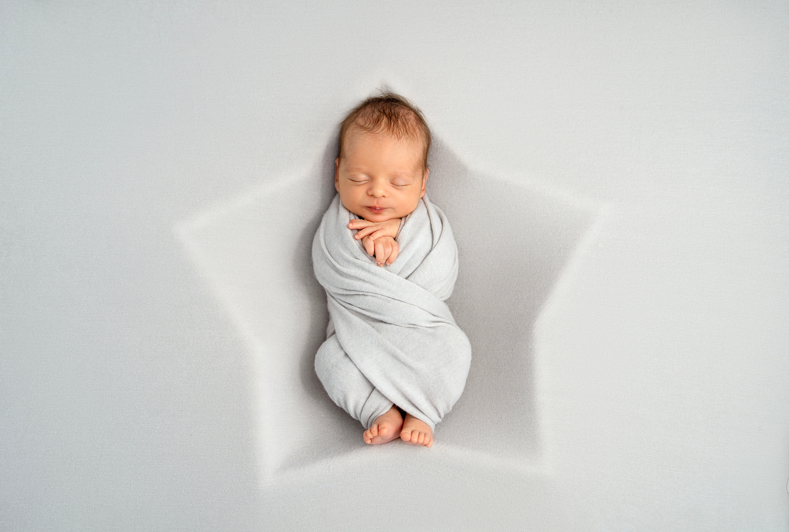 Фотосессия новорожденного (newborn). Фотограф новорожденных, детей до года и беременных в Симферополе