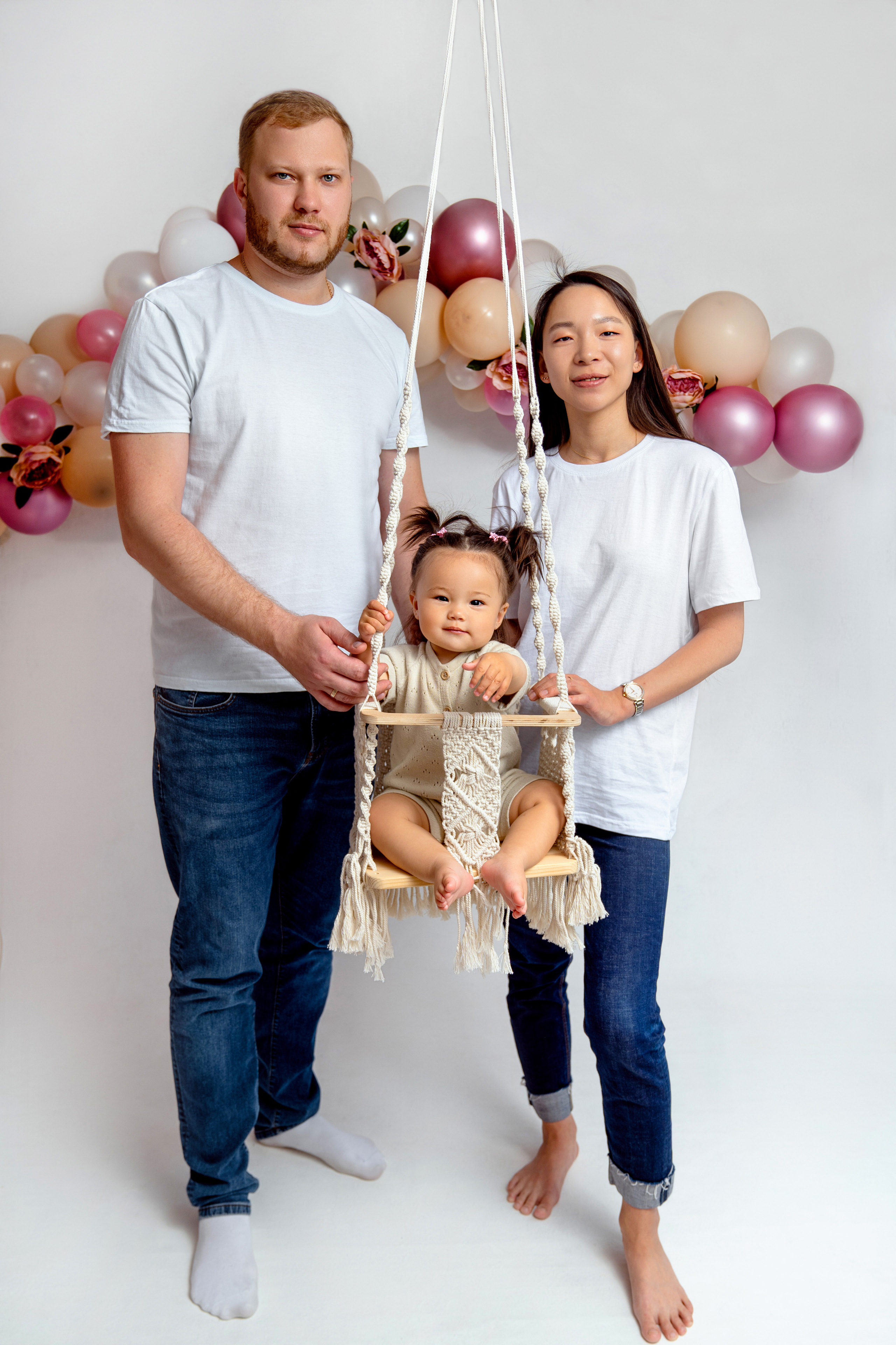 Фотосессия ГОДОВАСИЕ. Фотограф новорожденных, детей до года и беременных в Симферополе