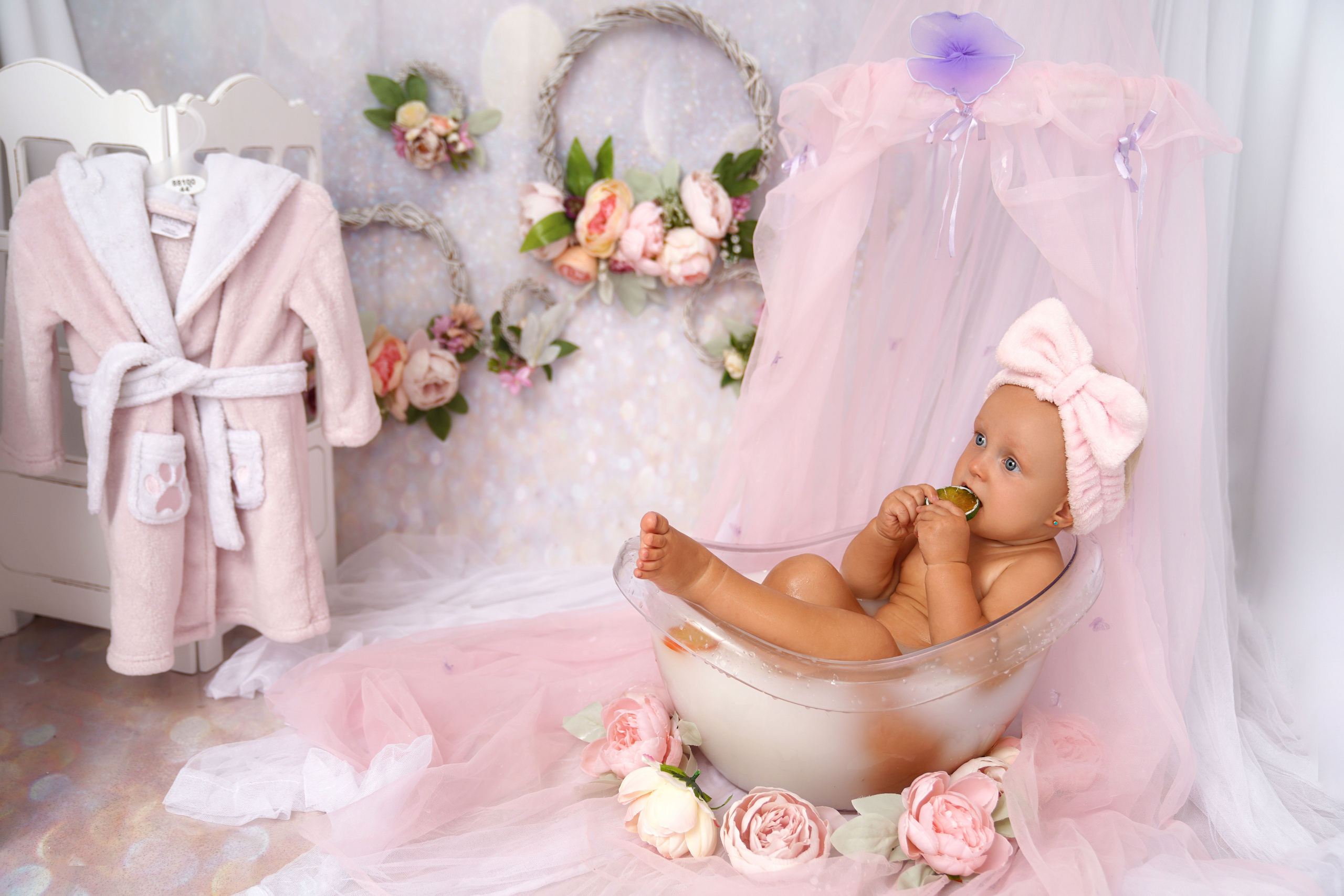 Фотосессия ГОДОВАСИЕ. Фотограф новорожденных, детей до года и беременных в Симферополе