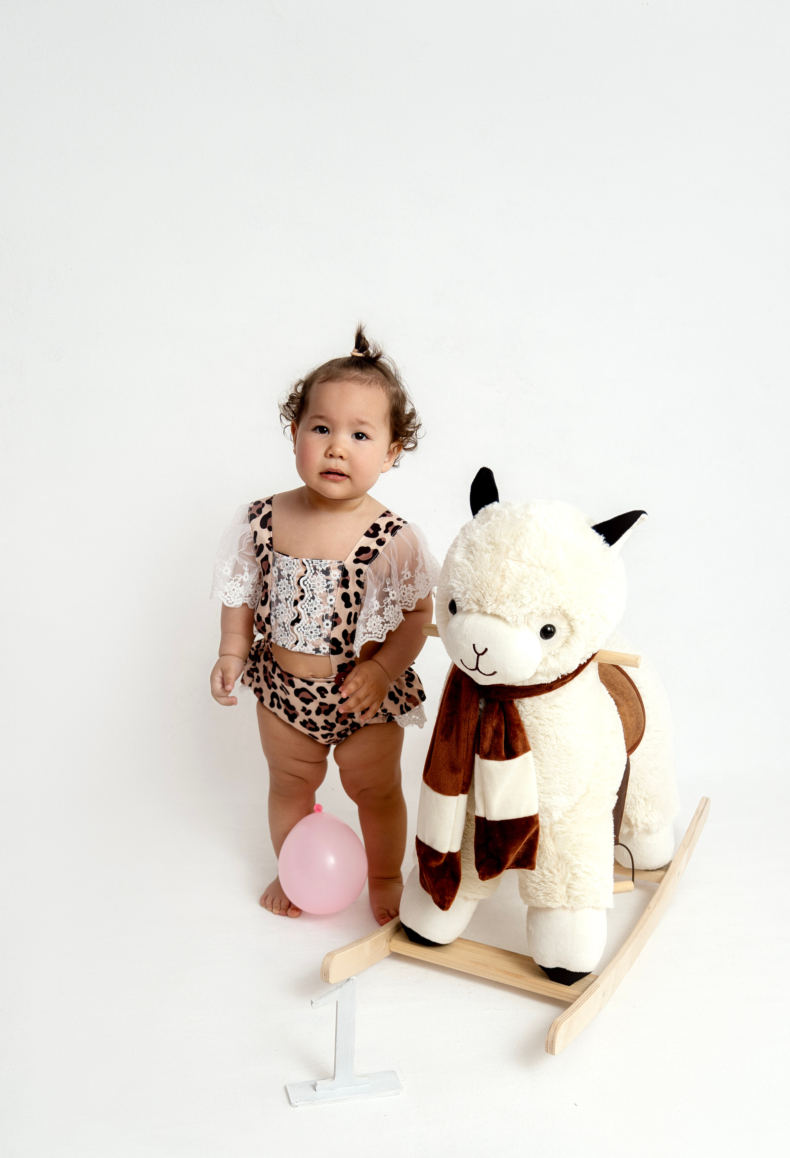 Фотосессия ГОДОВАСИЕ. Фотограф новорожденных, детей до года и беременных в Симферополе