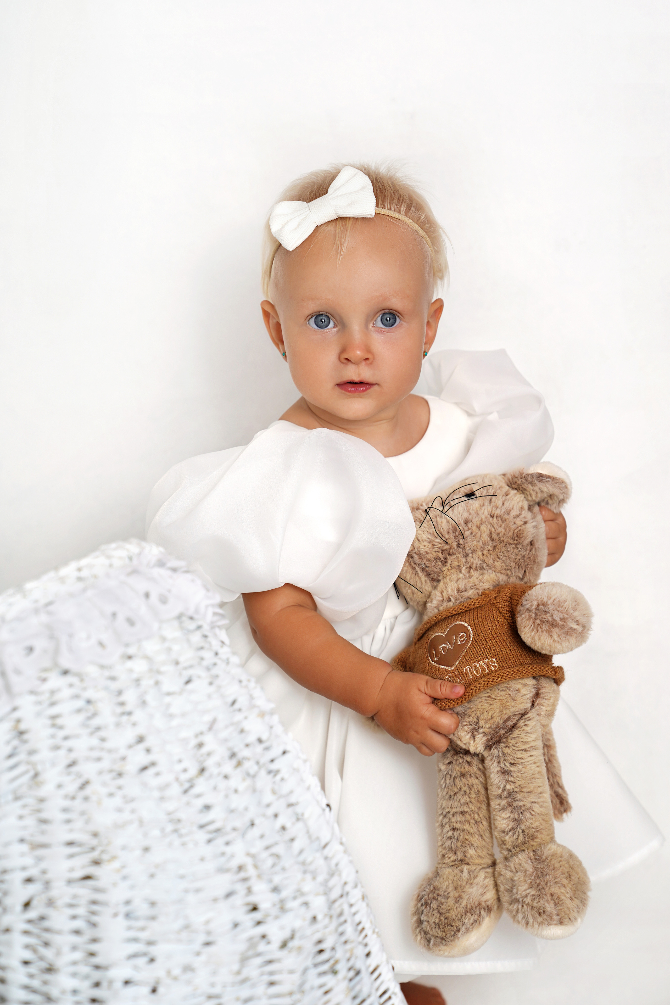 Фотосессия ГОДОВАСИЕ. Фотограф новорожденных, детей до года и беременных в Симферополе