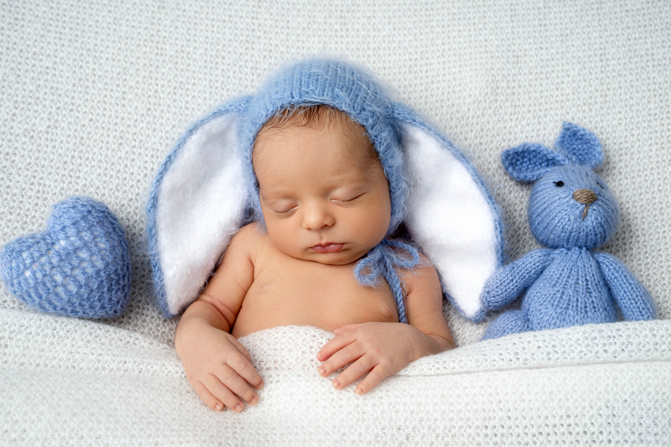 Фотосессия новорожденного (newborn). Фотограф новорожденных, детей до года и беременных в Симферополе