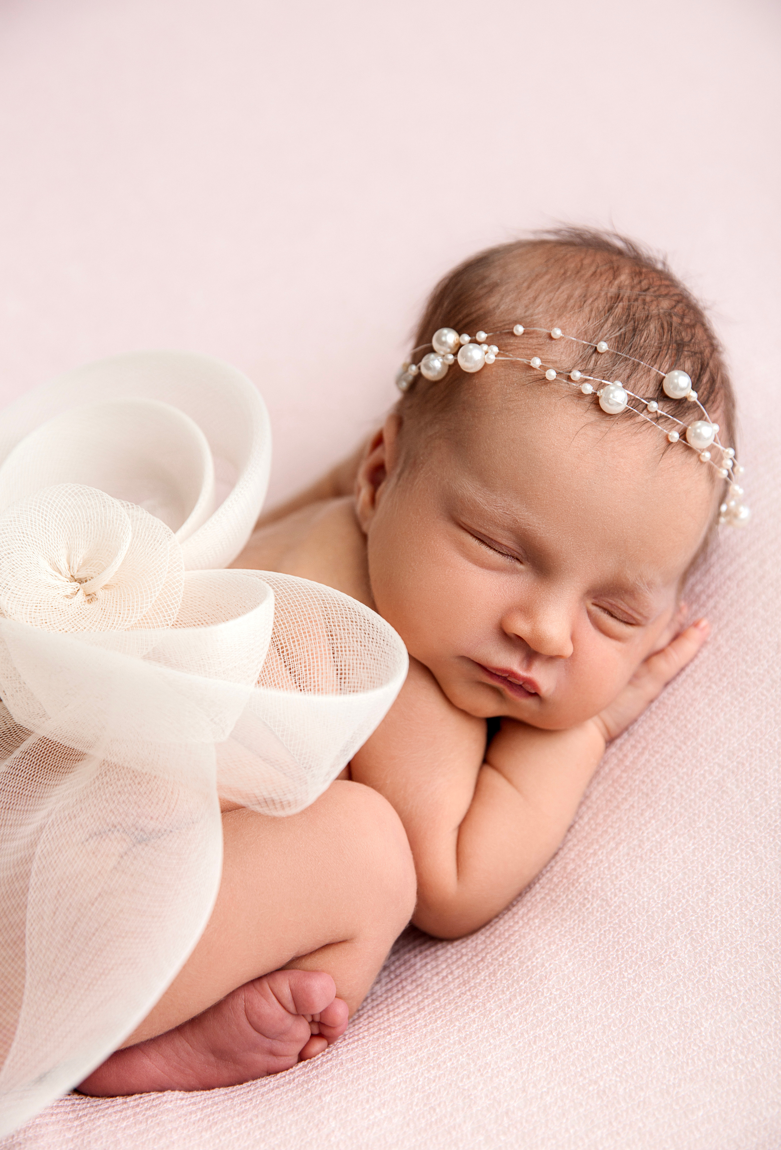 Фотосессия новорожденного (newborn). Фотограф новорожденных, детей до года и беременных в Симферополе