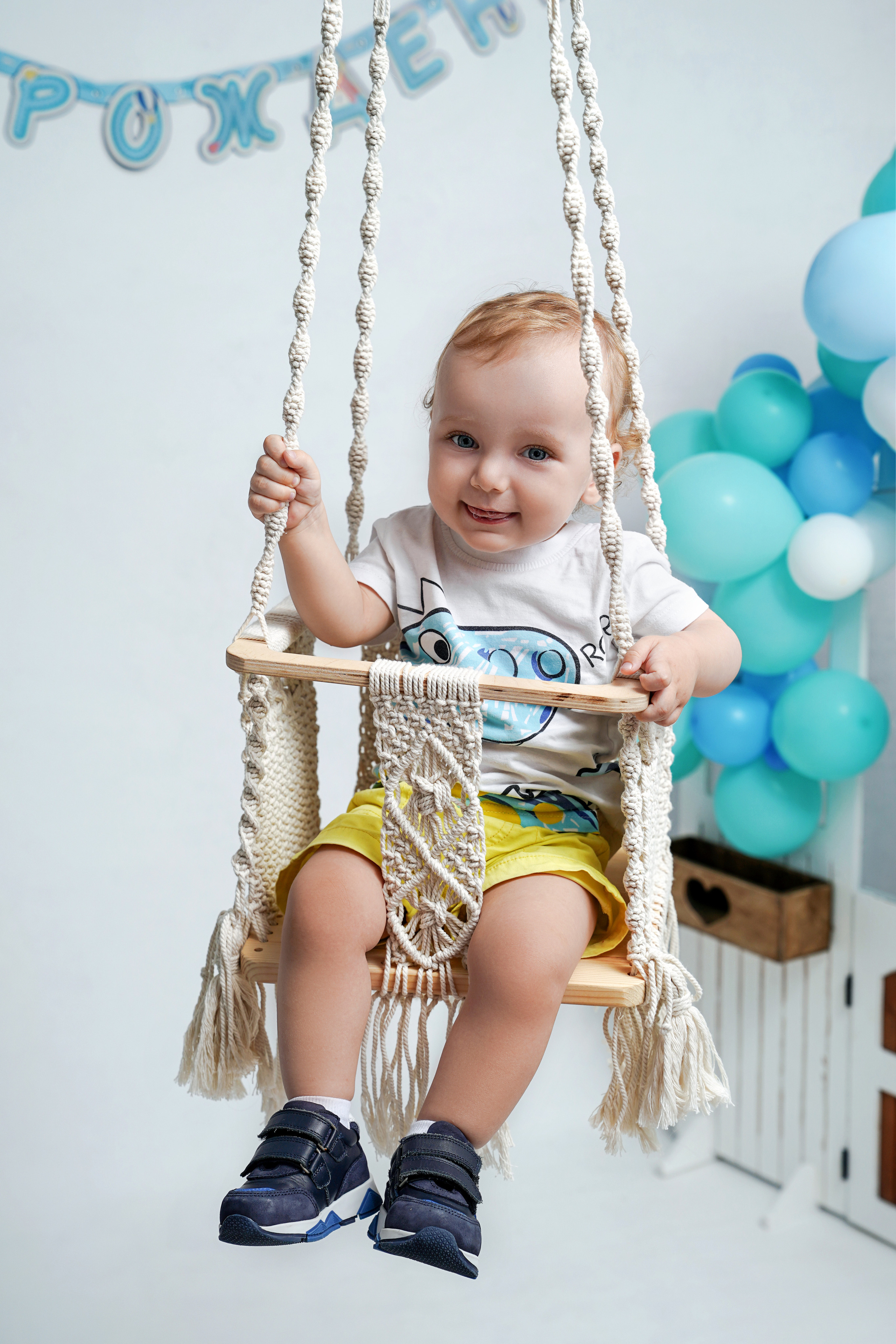 Фотосессия ГОДОВАСИЕ. Фотограф новорожденных, детей до года и беременных в Симферополе