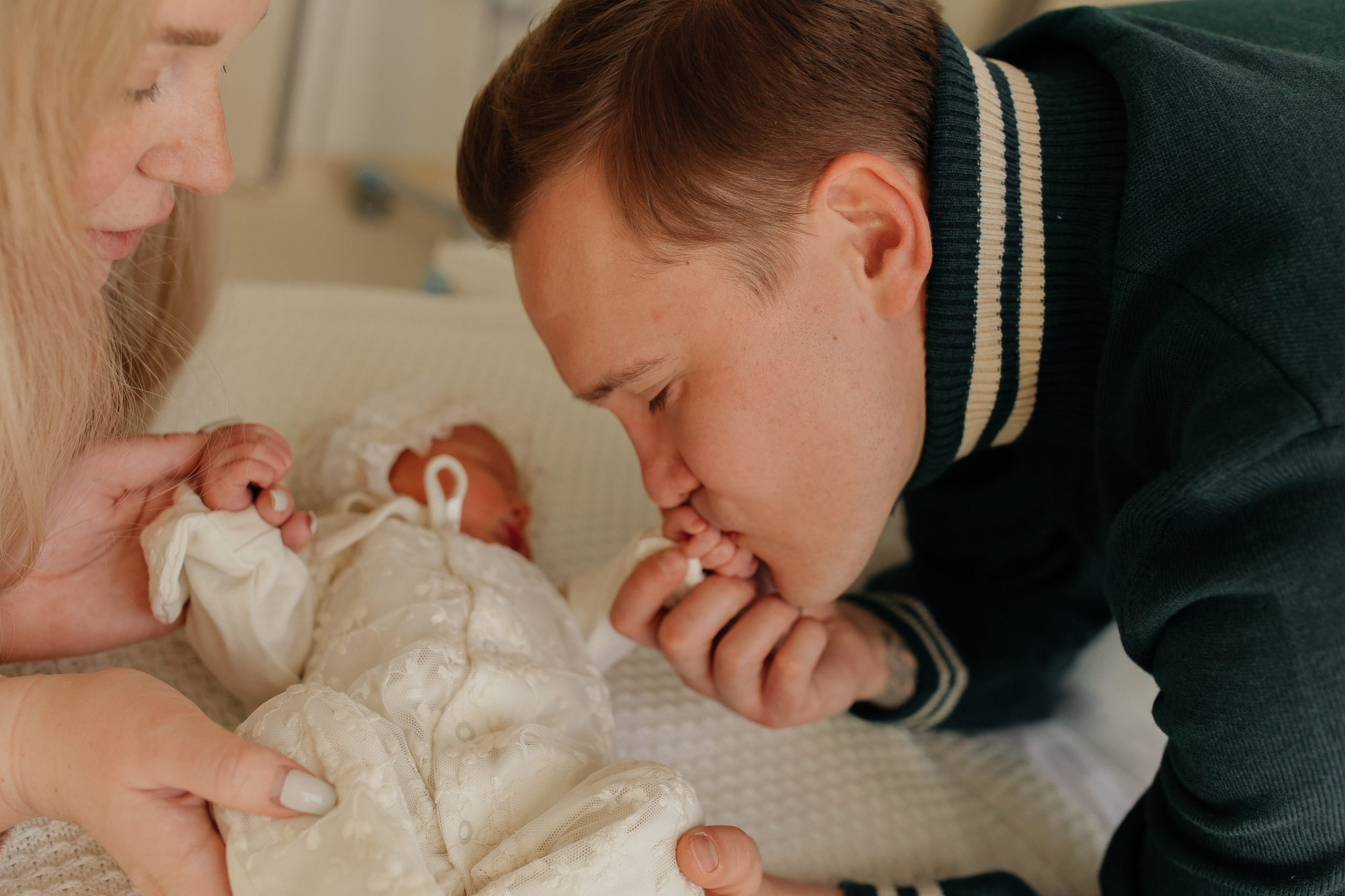 Фотограф на выписку. Фотограф новорожденных Екатеринбург