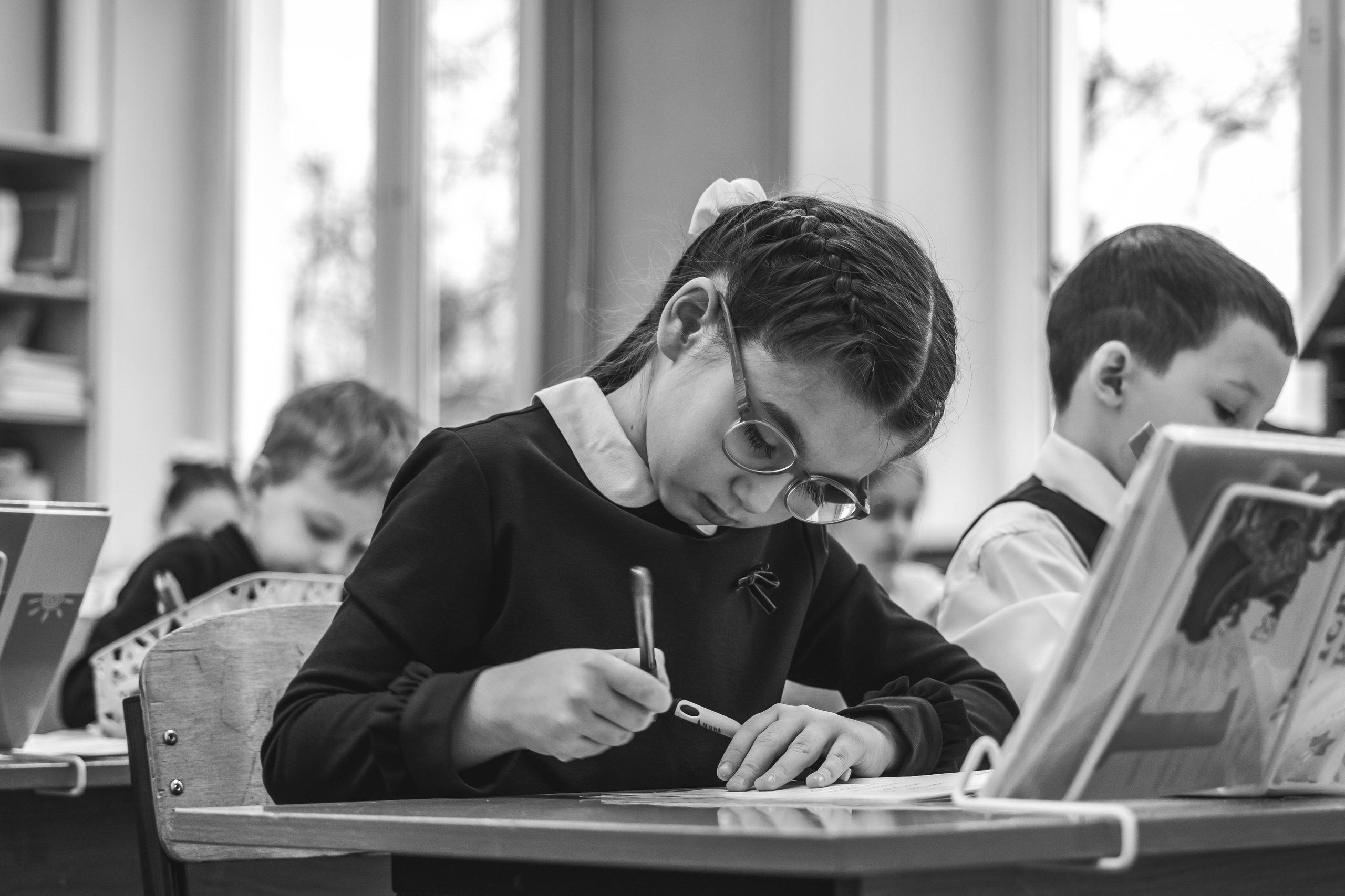 НАЧАЛЬНАЯ ШКОЛА. Выпускные альбомы Москва Московская область Ирина Чугайнова