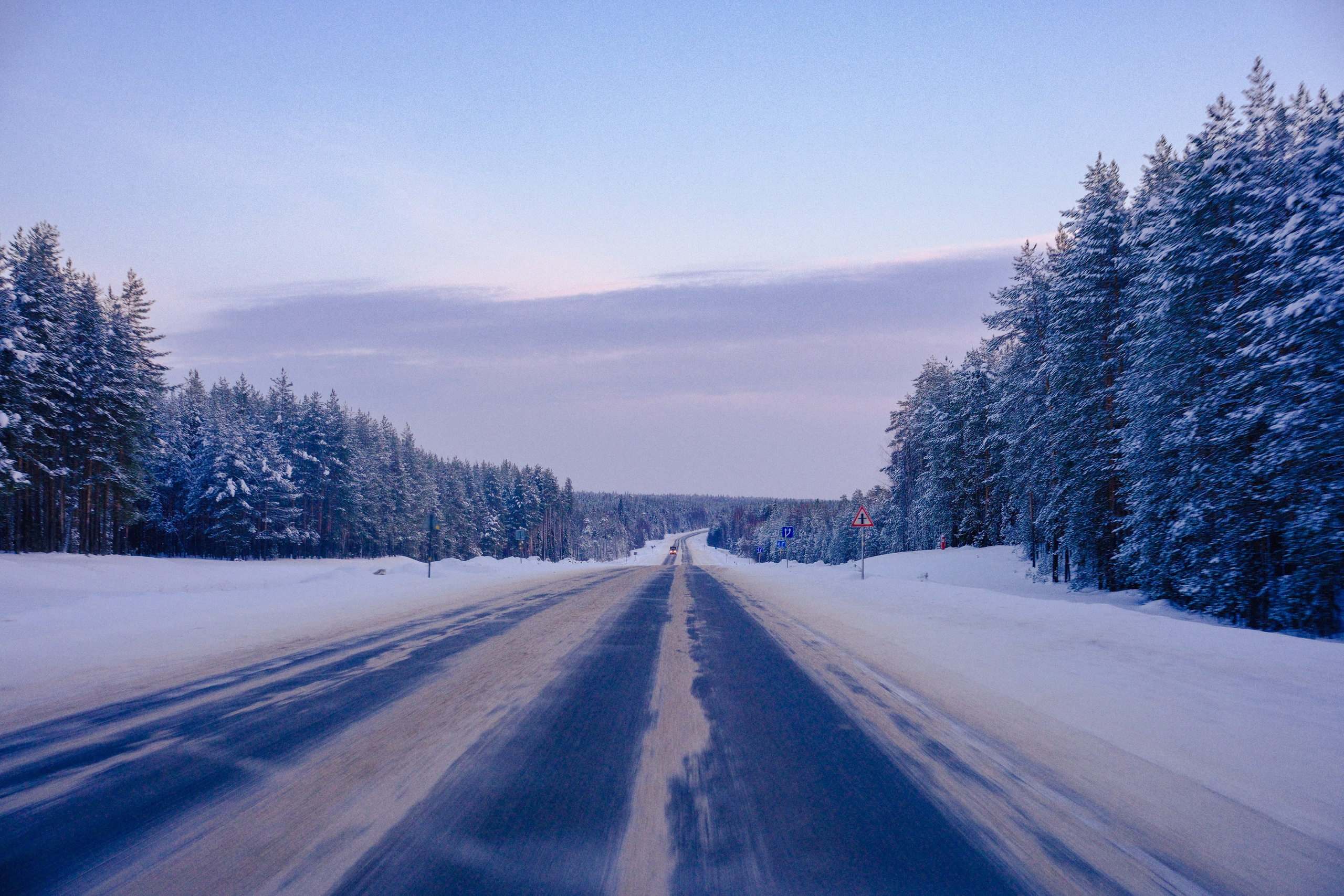 Mountain drive screensavers. Фотограф и оператор с цветным светом в Москве | Лиля Кичигина