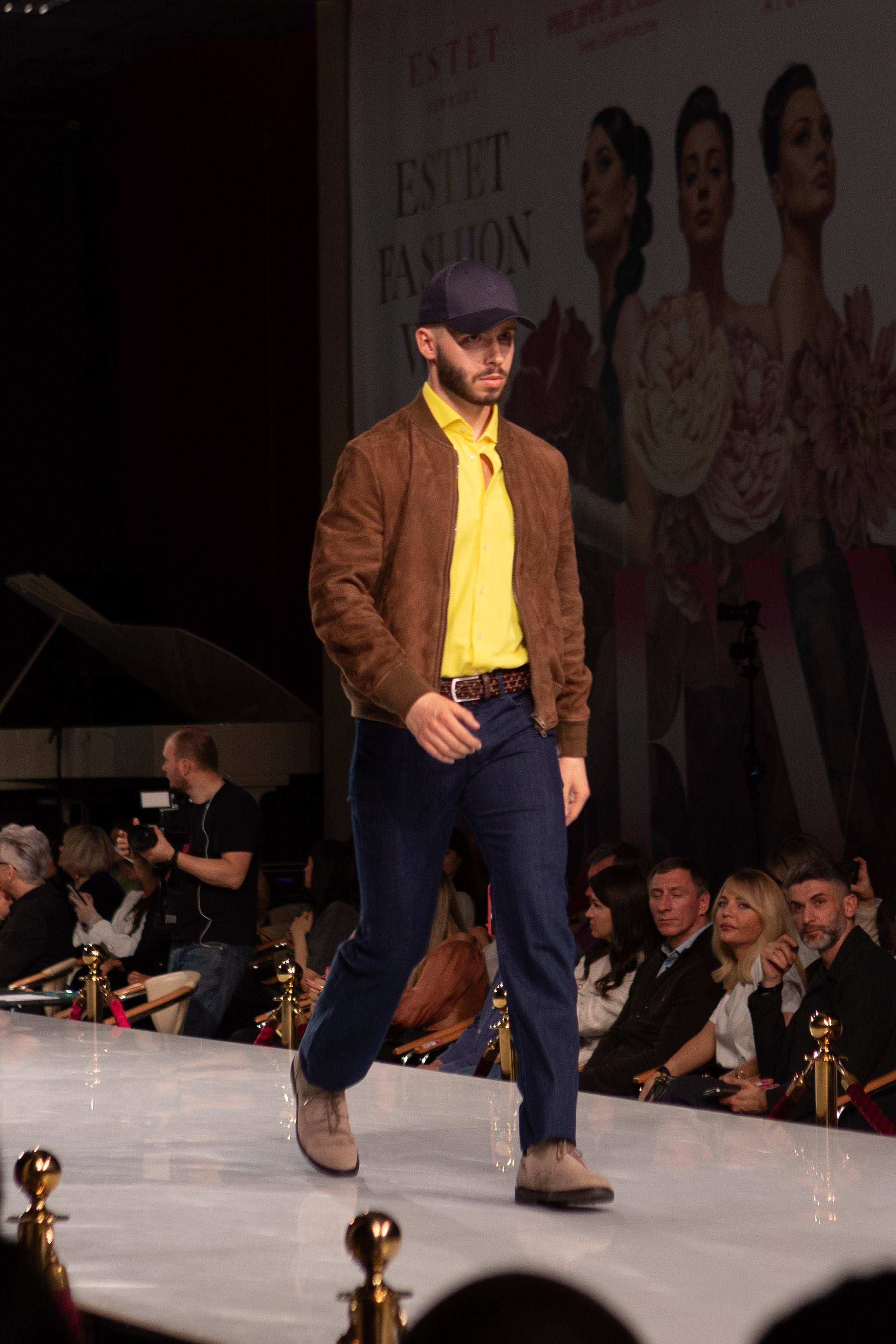 Estet fashion week весна 2024. Модный дом «Raschini»