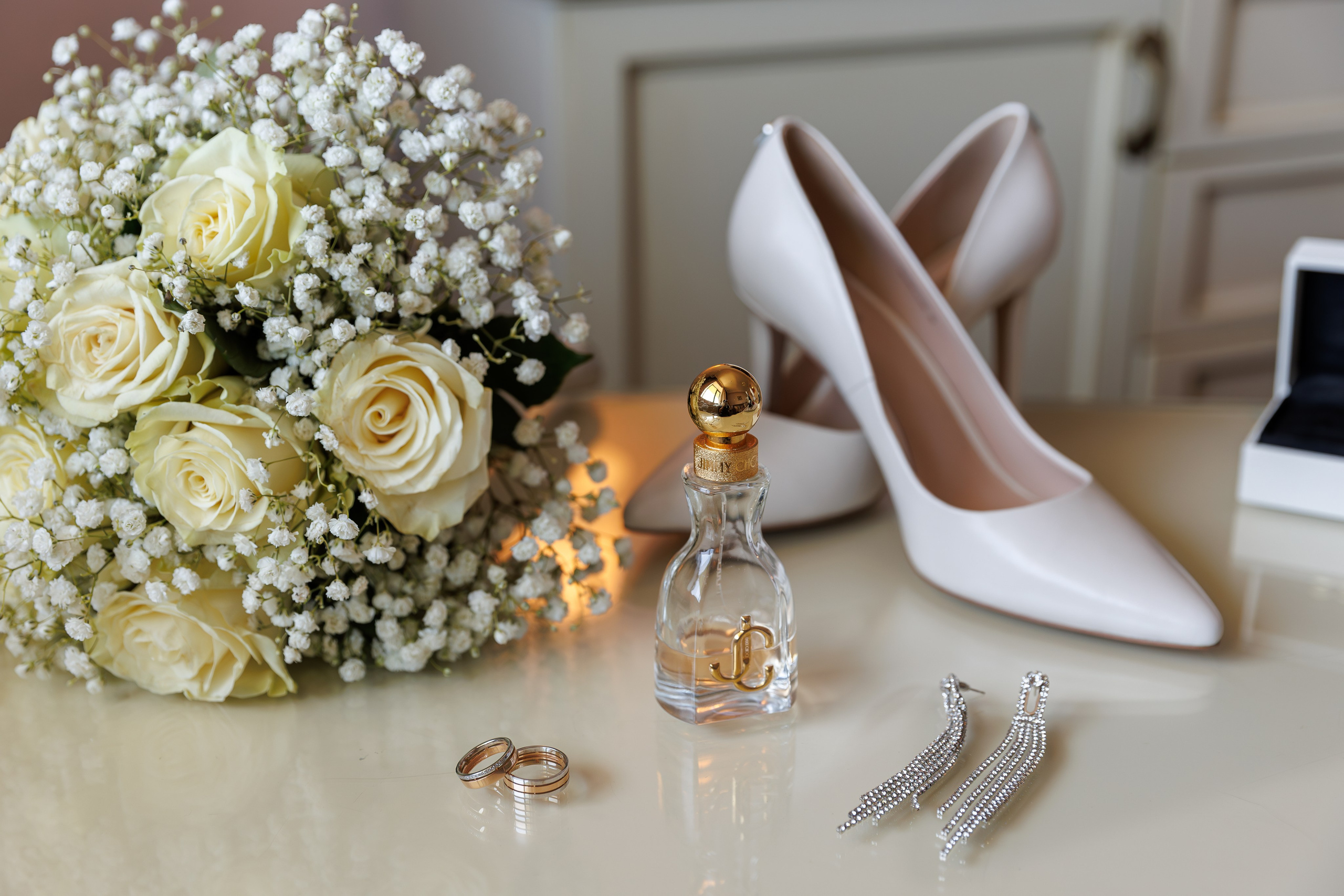 Свадебная фотосессия и сборы в отеле Милан (м. Домодедовская). Свадебный фотограф Москва и МО Сергей Киржаев