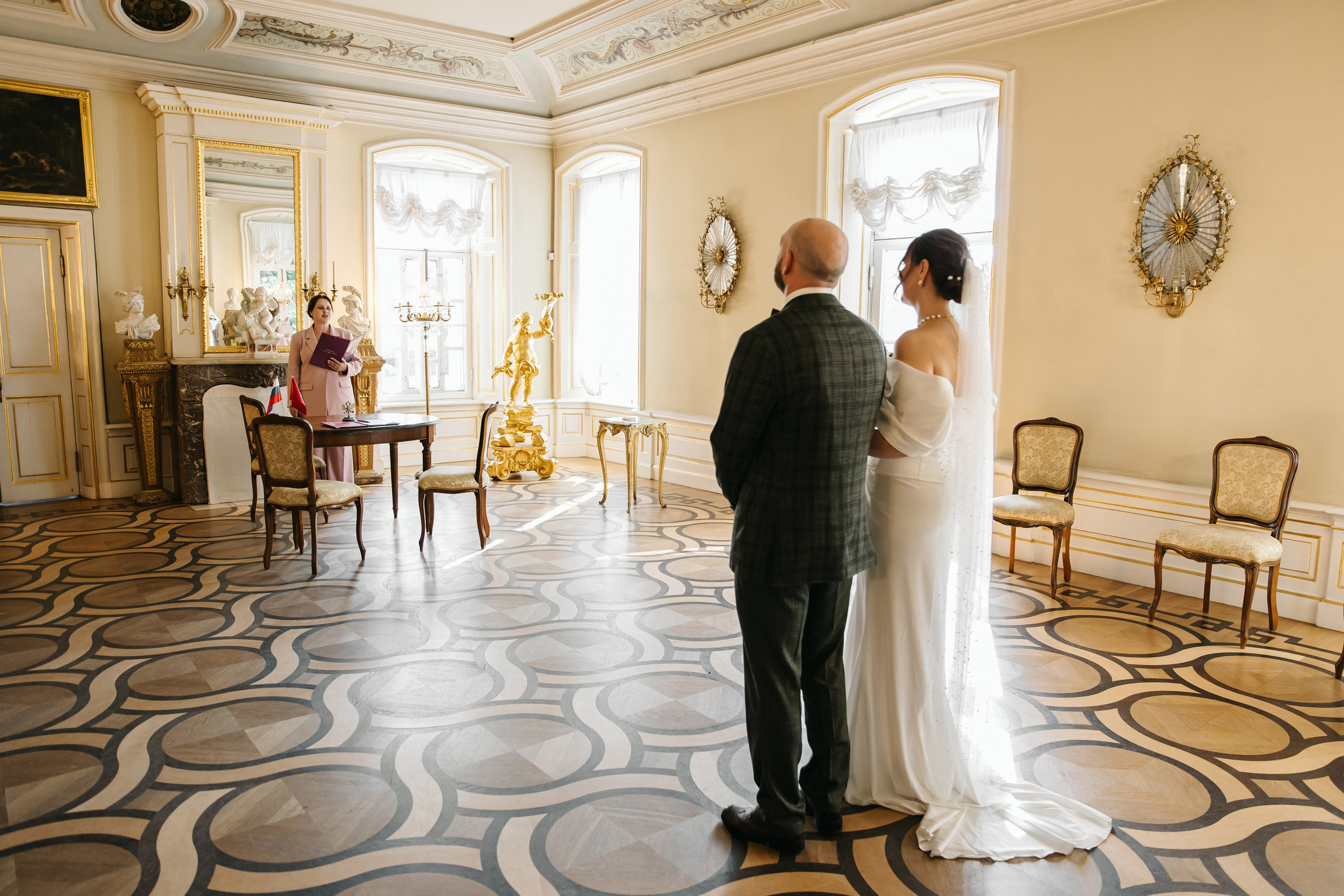Свадьба в Итальянском домике Кусково. Свадебный и семейный фотограф в Москве Анастасия Крам