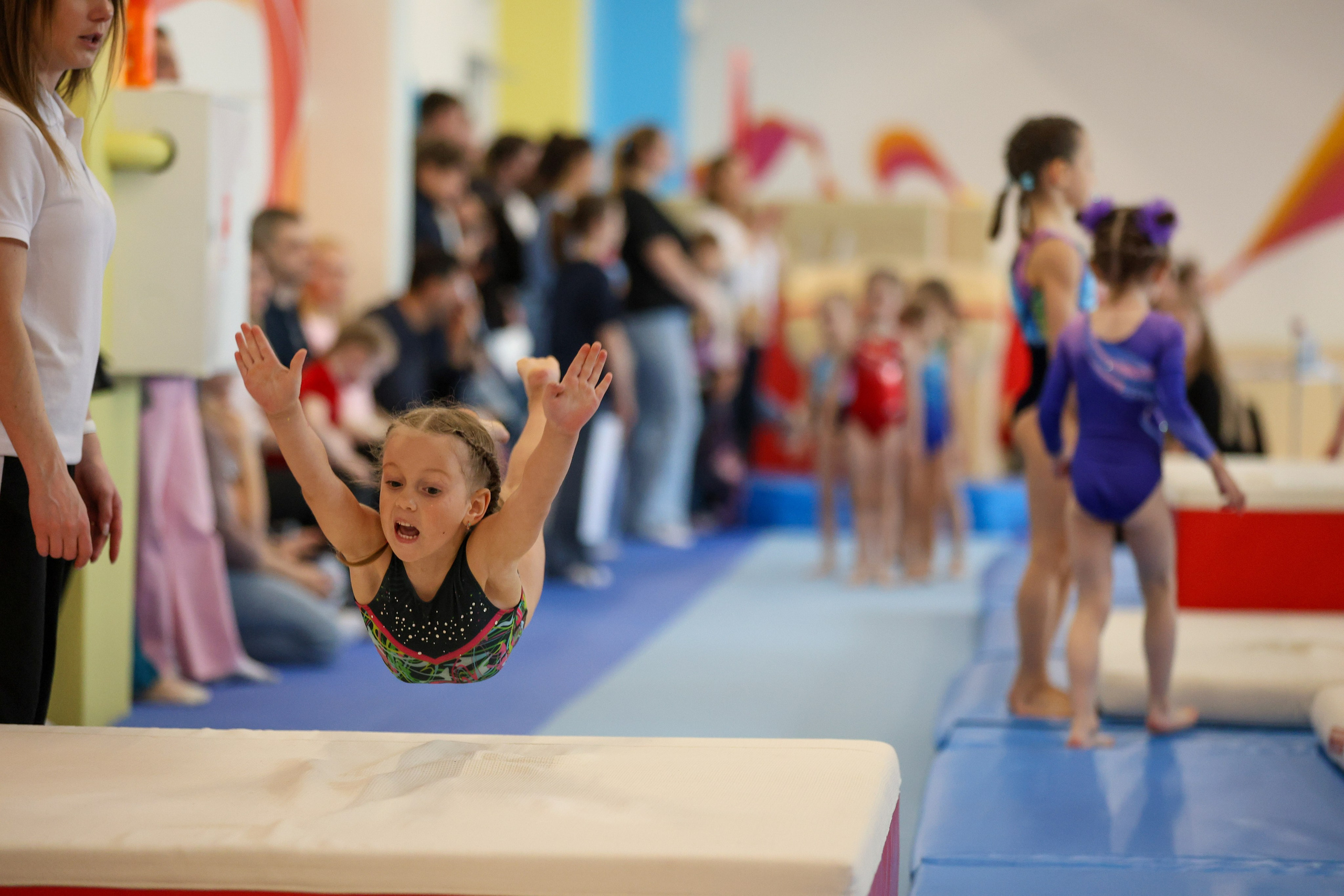 Спортивная гимнастика в школе Турнен. Фотограф в Москве портреты | репортажи | спорт