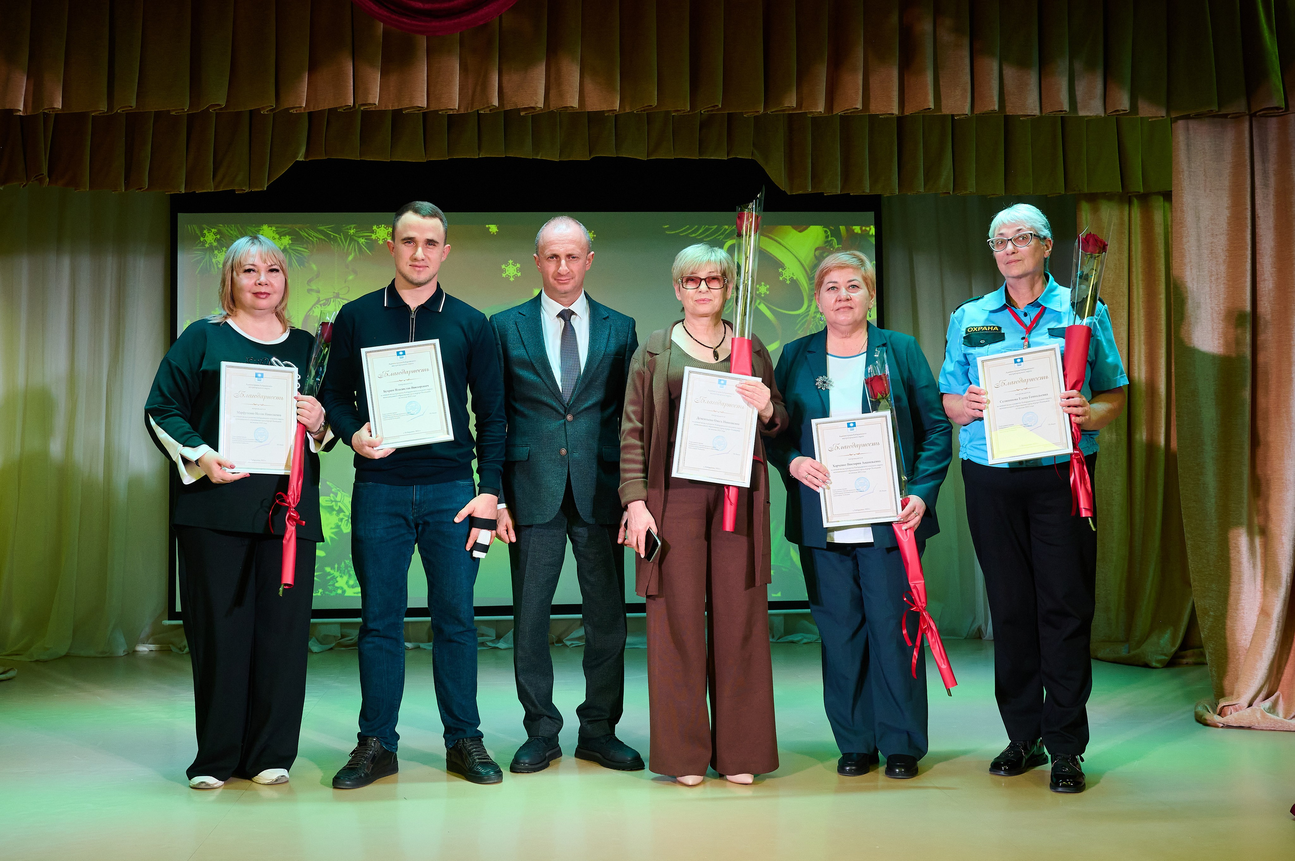 НГ ДК Виноградный. Жизнь курорта Кабардинка в фотографиях