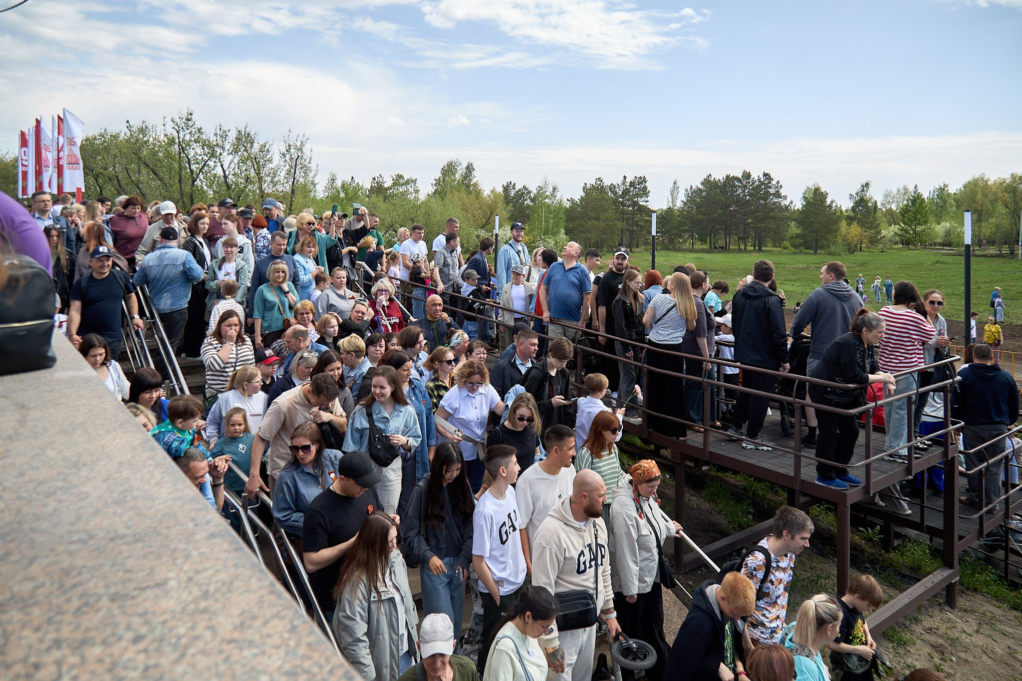 Парк Победы 9 мая 2025 года. Фотограф Омск | Александр Вандеров