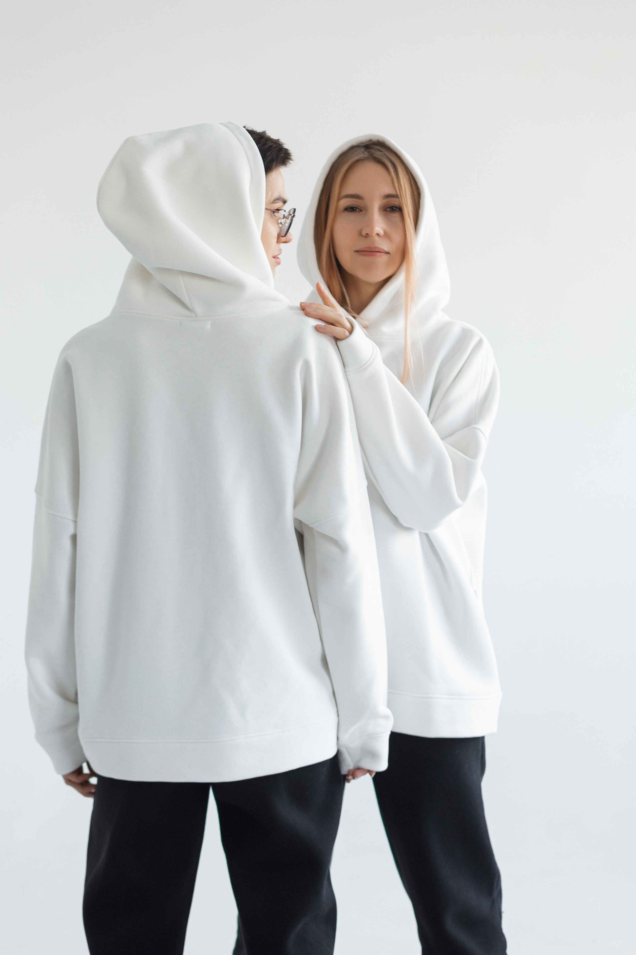 MÉSTIKA SHOP. Мария Стеклова контент фотограф и семейный фотограф в Омске и Тюмени