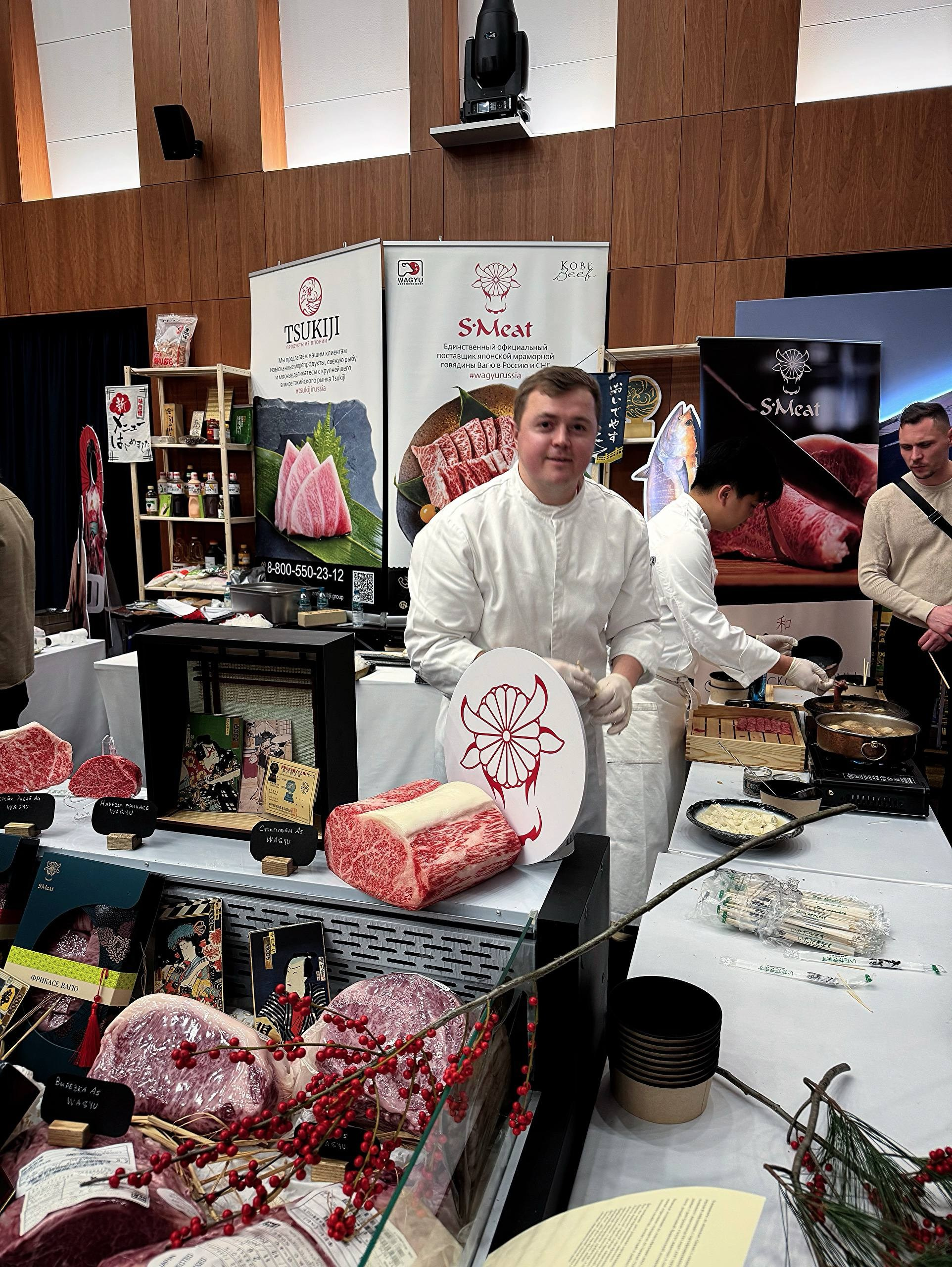 The butchers' meeting. Together with Smeat. Another person Pavel Potseluev. A photographer in 2026