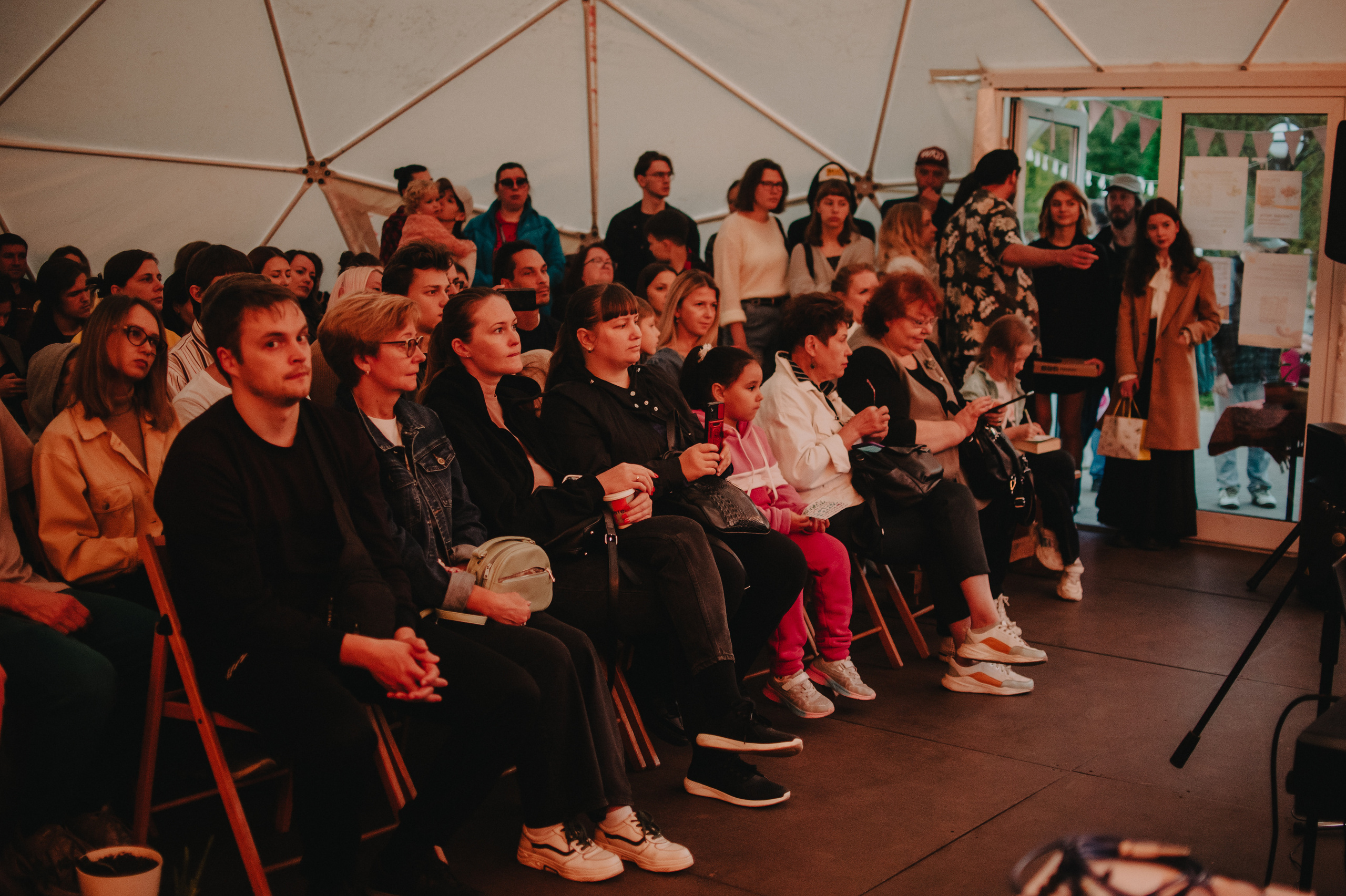 Музыкальный сад арт комьюнити «ветер». Контент фотограф Илья Урс