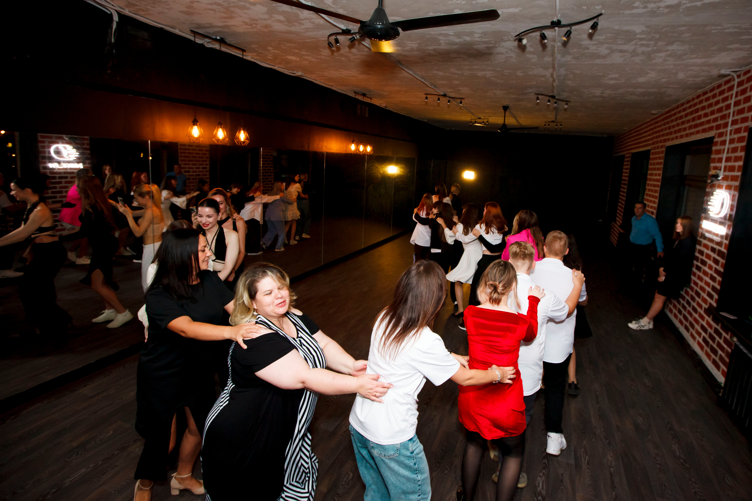 Открытие школы танцев Dance_FM. Stanislav Baryshev — People. Emotions. Atmosphere
