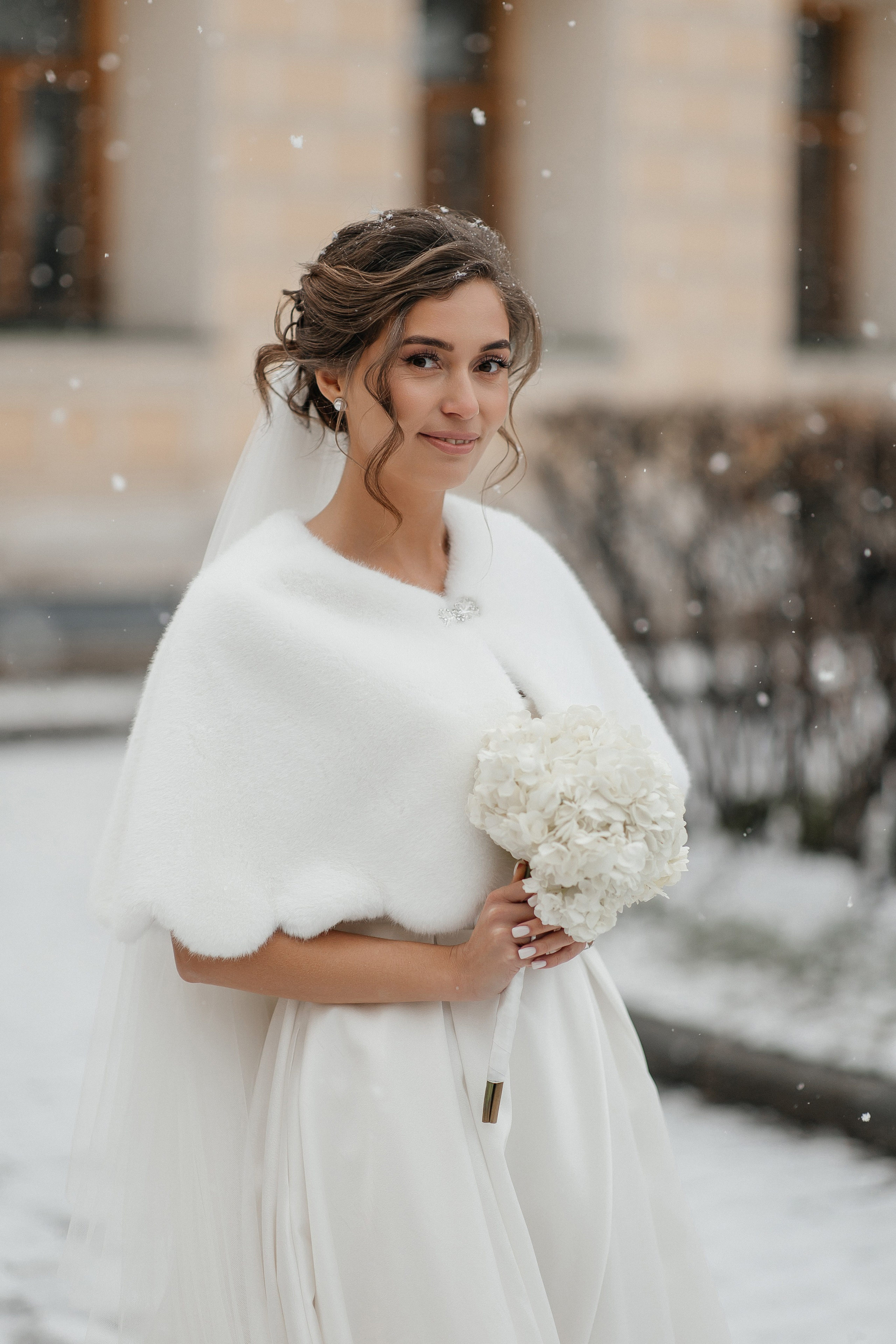 Свадебная фотосессия в Библиотеке-читальне имени А. С. Пушкина