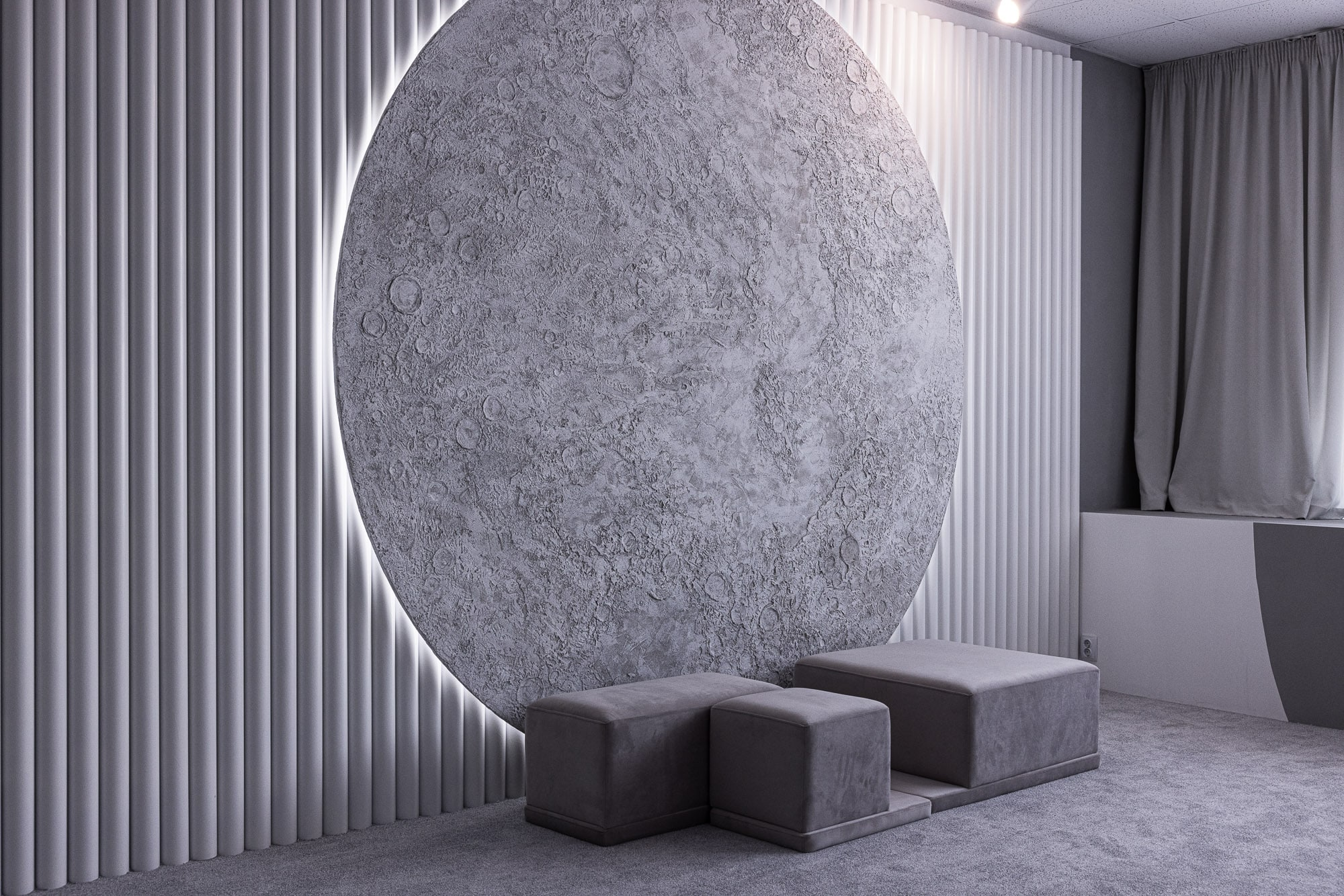 Photohub залы для съемки бизнес-контента. Фотограф в Минске Людмила Дутко