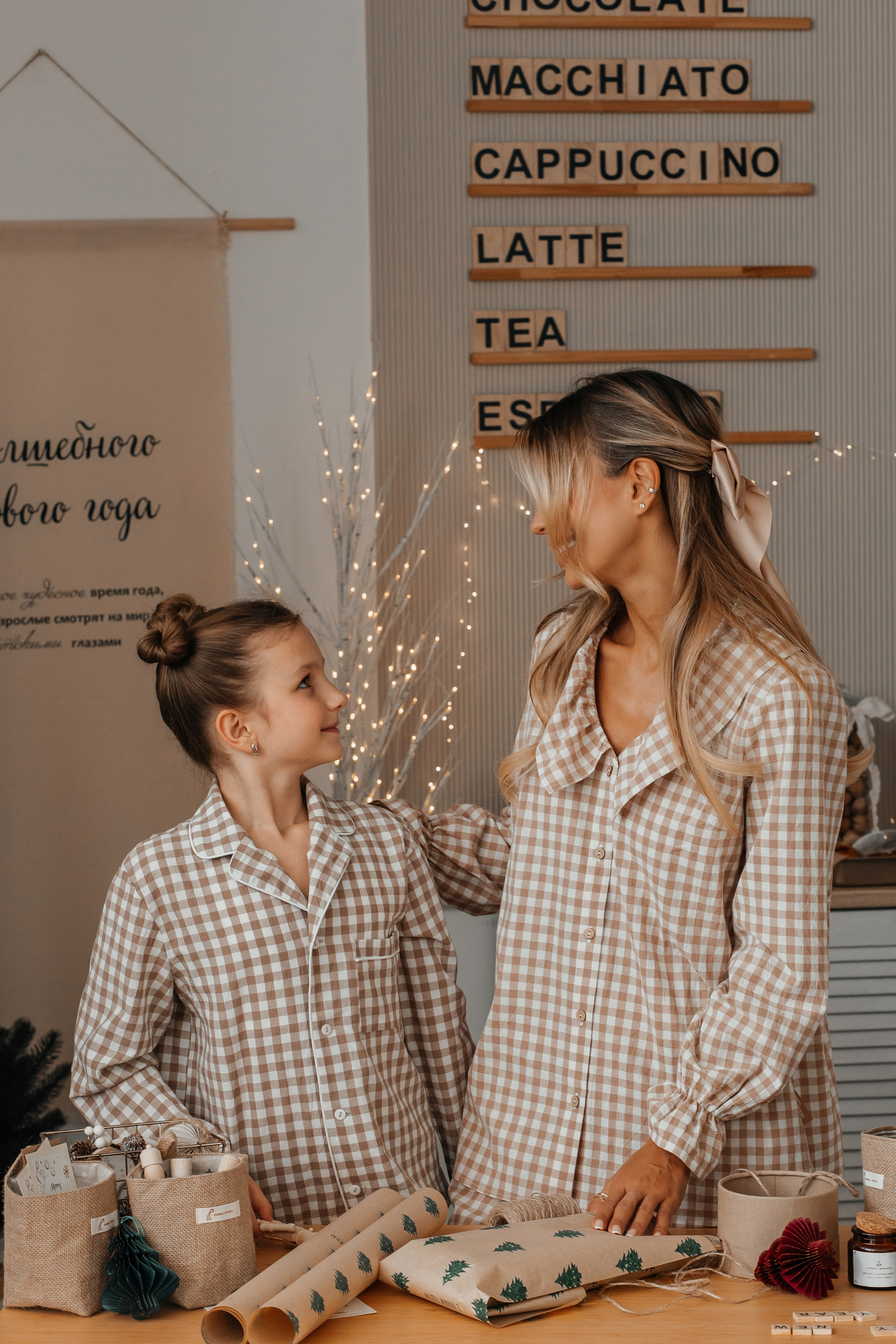 Семейная студийная съемка. Семейный фотограф в Сочи, Лоо, Дагомысе, Вардане Кучумова Олеся