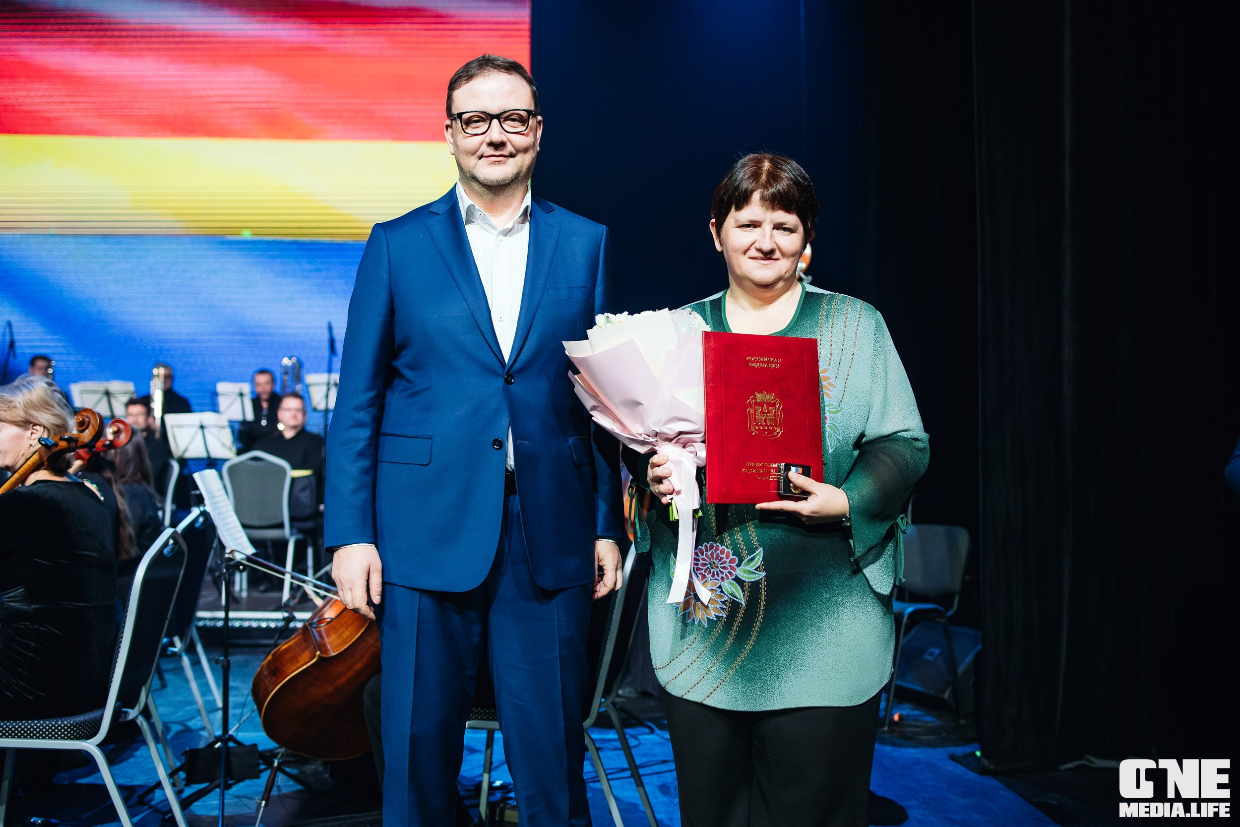 Концерт 8 марта в Янтарь холл. One Media Life: фоторепортажи, фотоотчеты с мероприятий и заведений