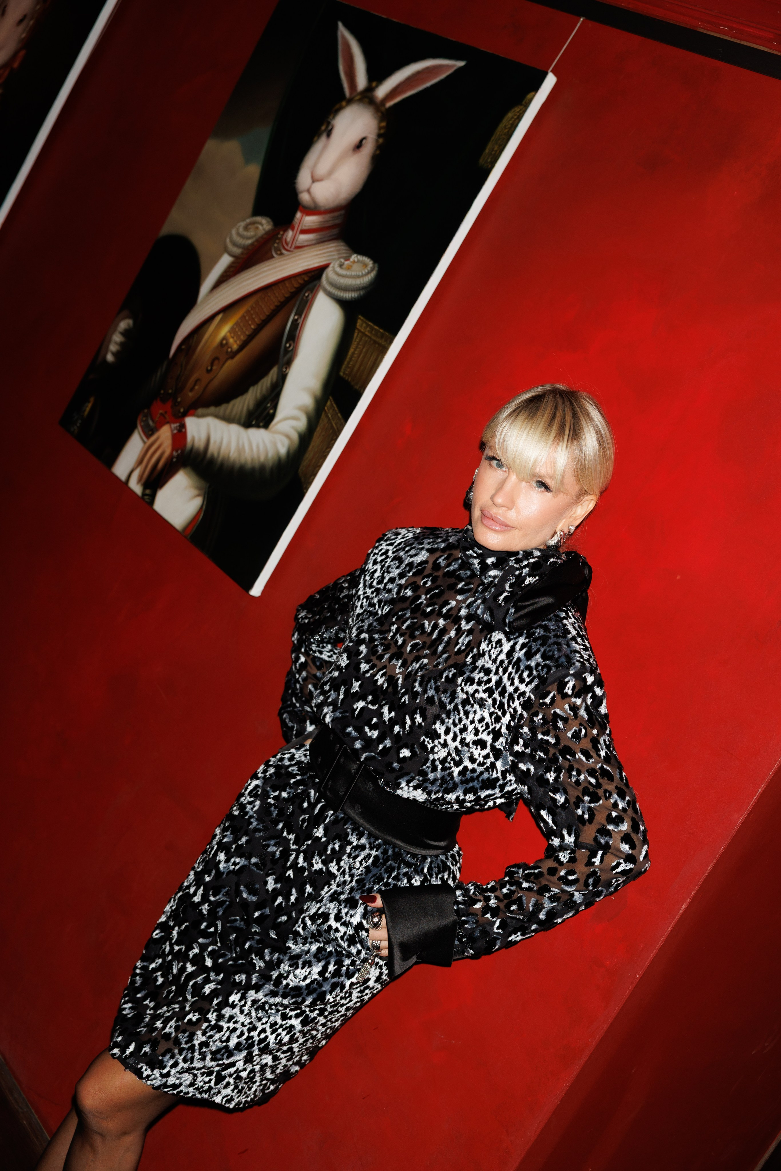 Яна Раскавалова на Дне Рождения ресторана «White Rabbit» Белый Кролик