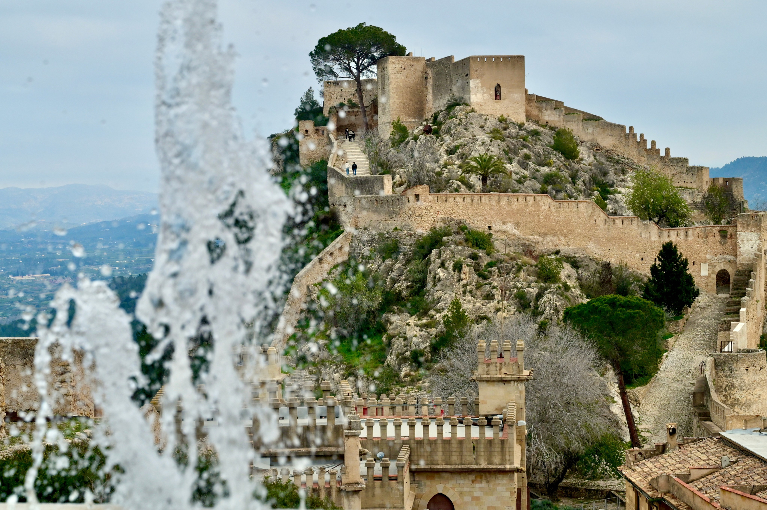 Достопримечательности Испании, город Хатива. Гид и фотограф в Валенсии Новиков Михаил