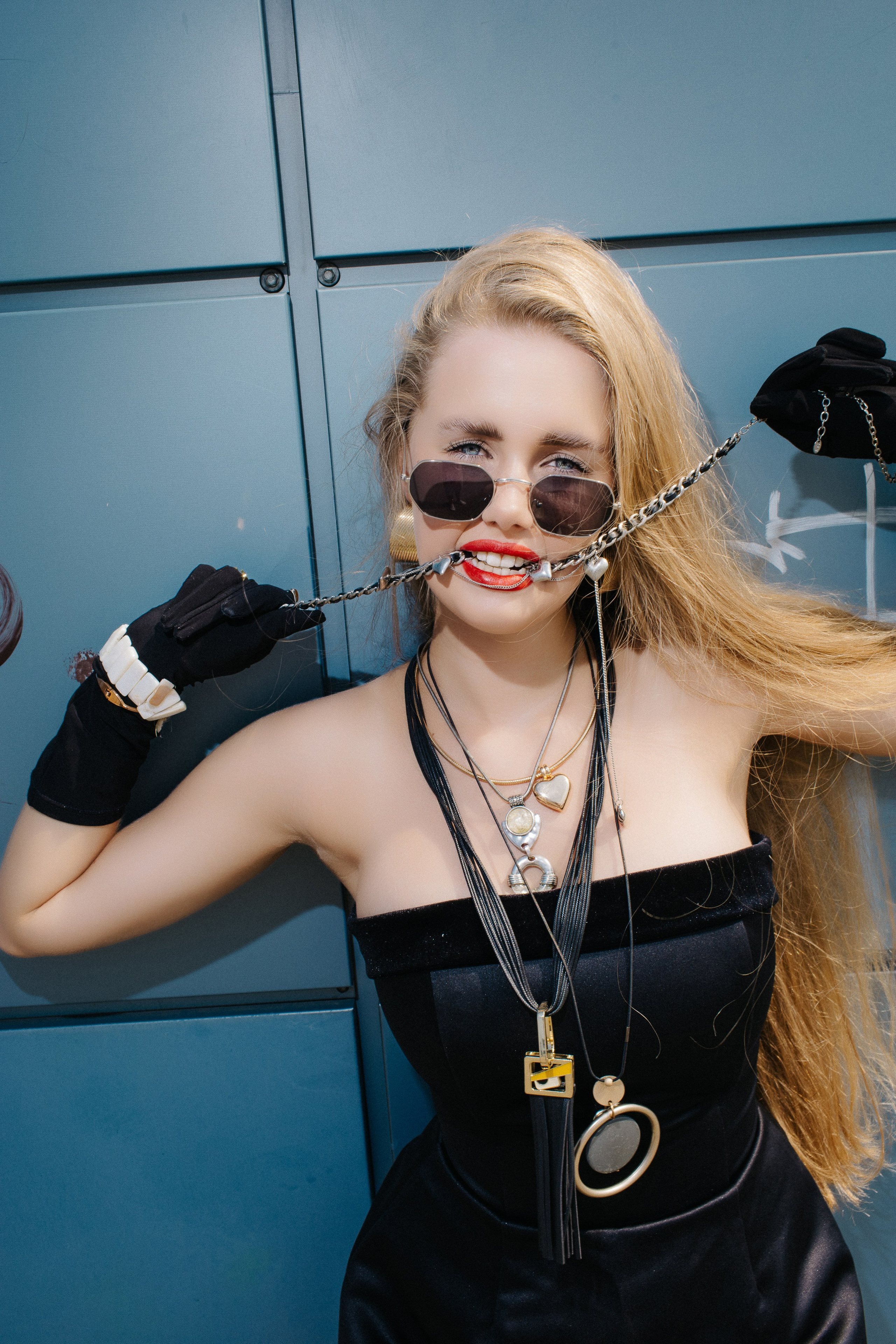 София. Съёмка на крыше паркинга в стиле Фэшн. Сергеев Алексей. Фотограф