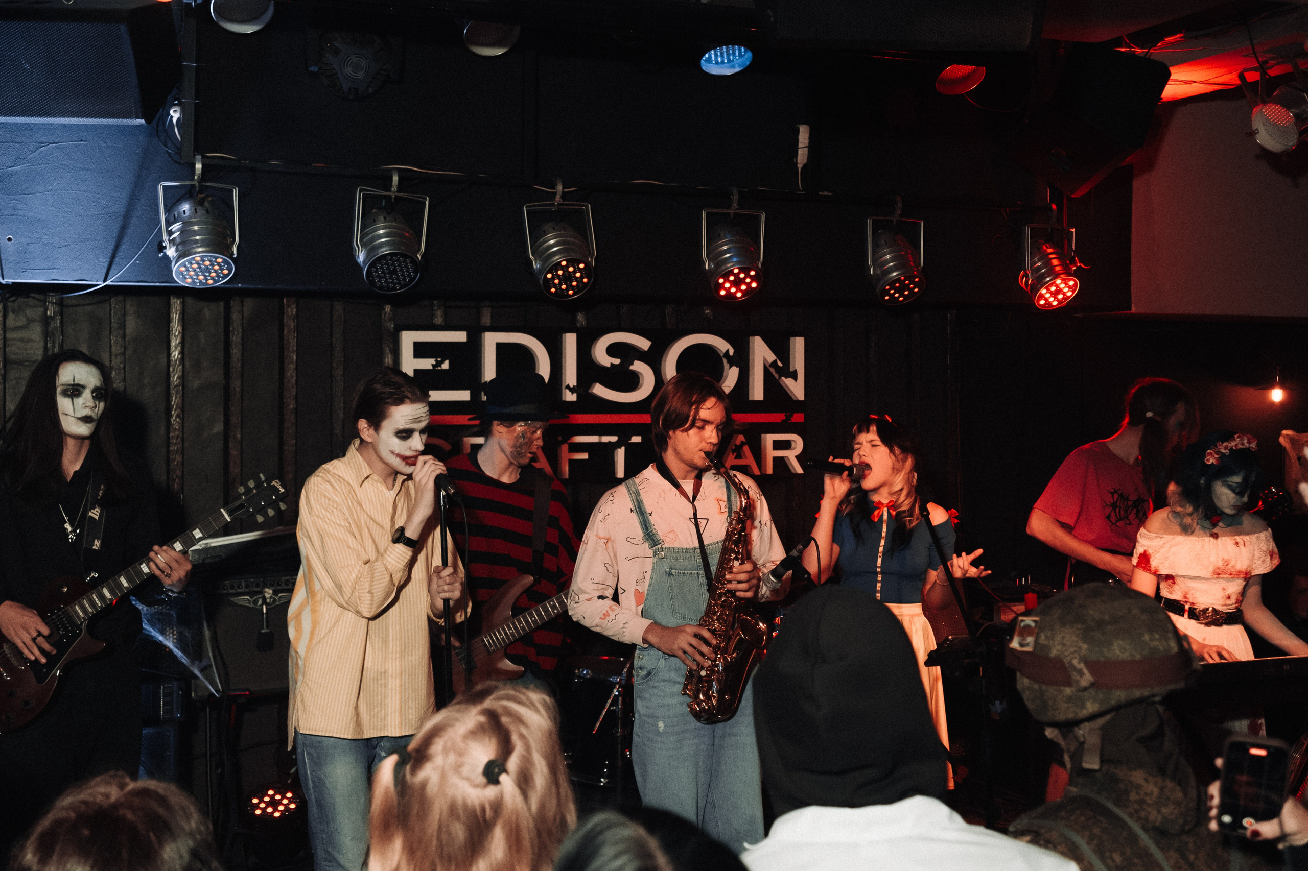 Rock Halloween 31 октября в Edison Bar. Фотограф в Иркутске Анна Мирошникова