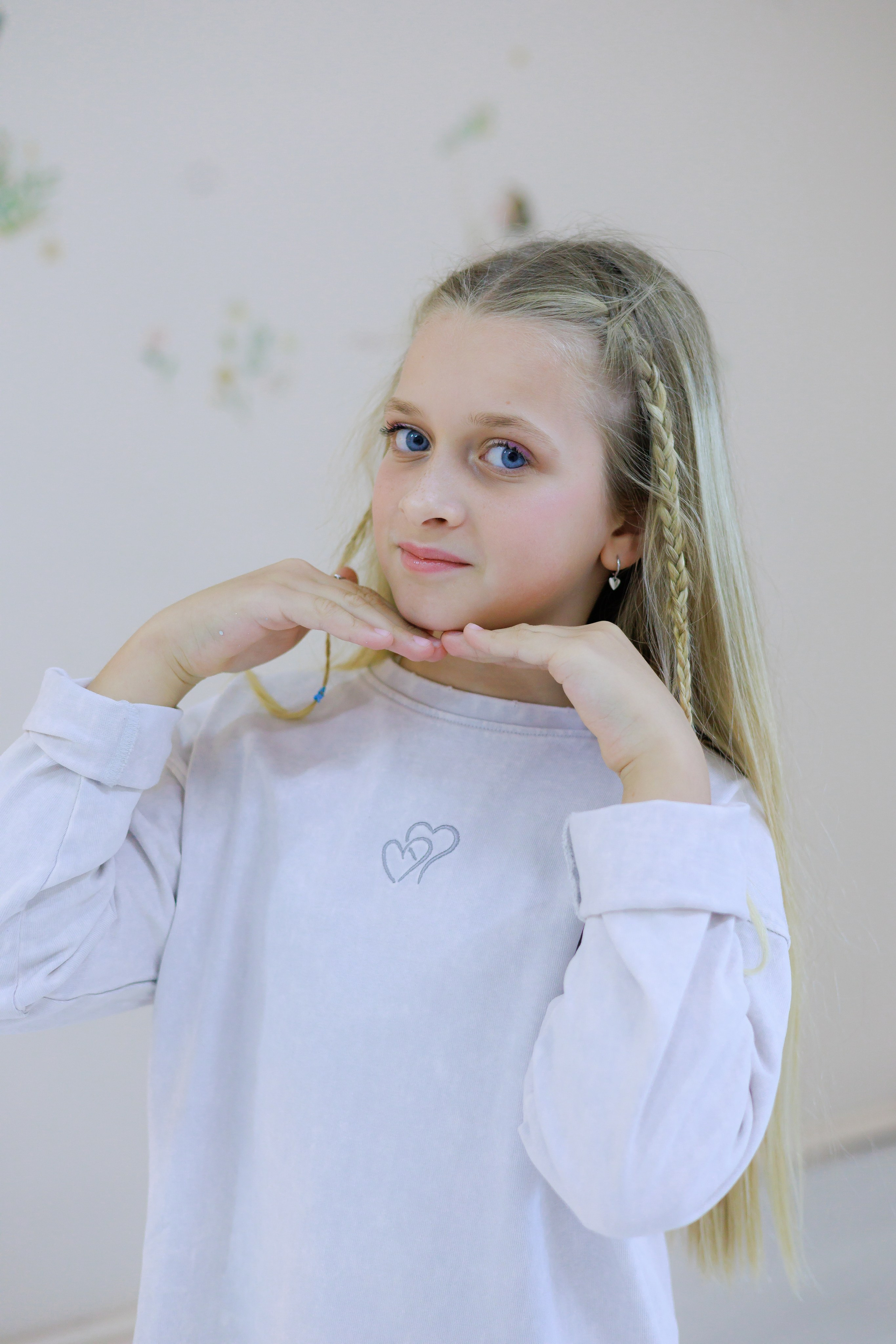 От детского макияжа к макияжу по-взрослому: урок макияжа для девочек 7-10 лет 2 февраля во Владивостоке. Школа для девочек во Владивостоке — Само Совершенство