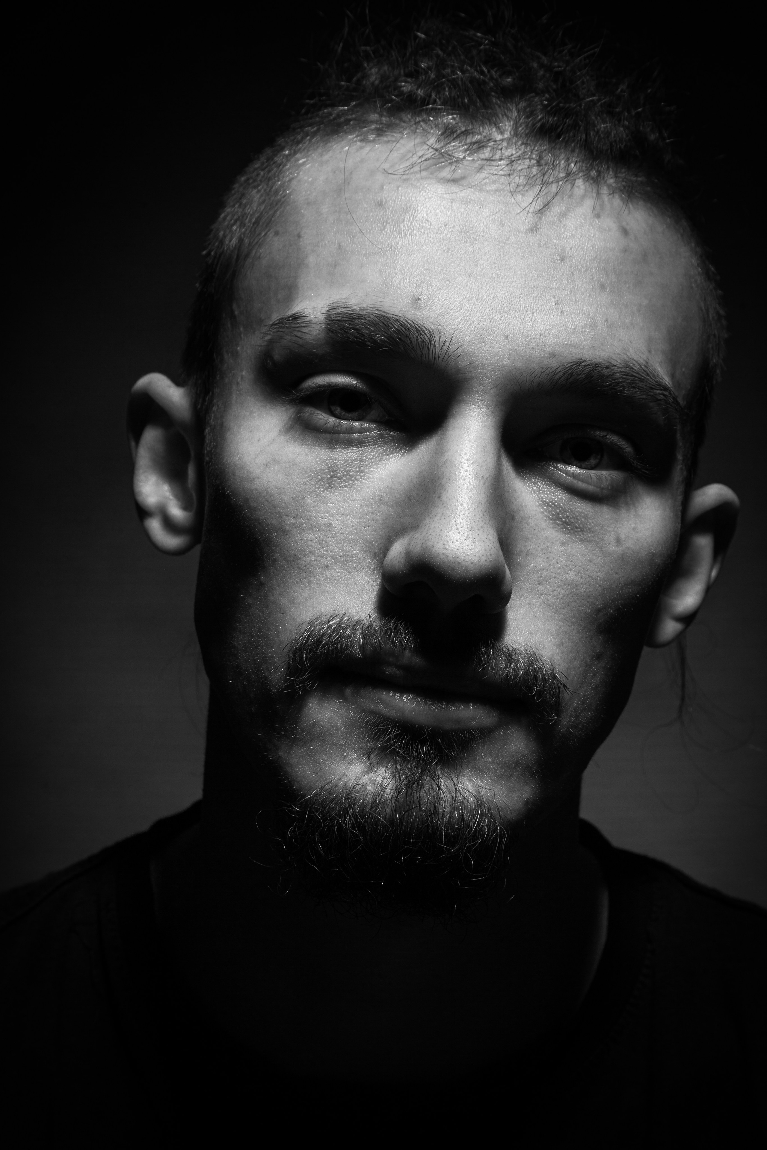 Портретное портфолио. Профессиональный фотограф Иван Фролов