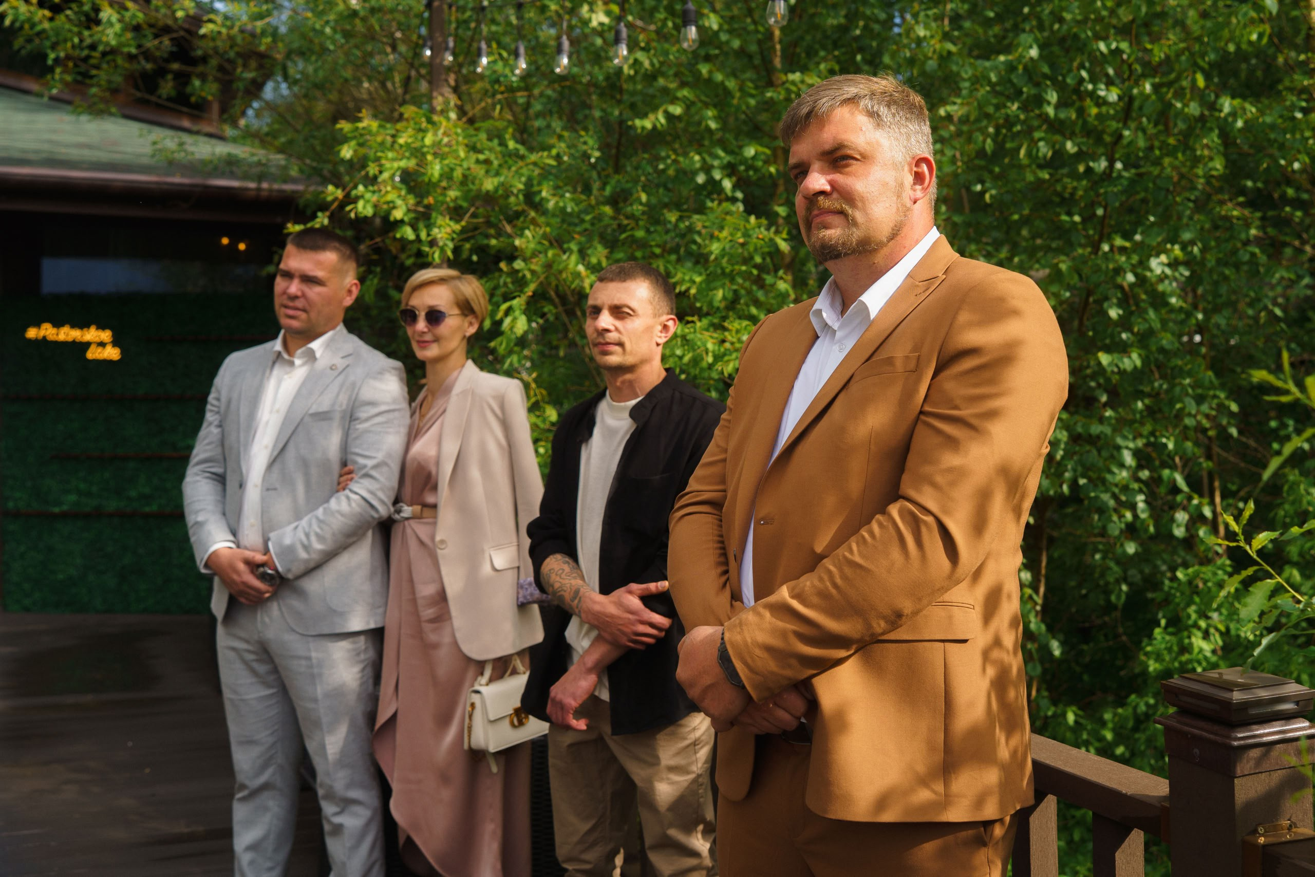 Мария и Михаил — прогулка у озера и церемония. Свадебный фотограф Дмитрий Родионов — Санкт-Петербург и Ленинградская область