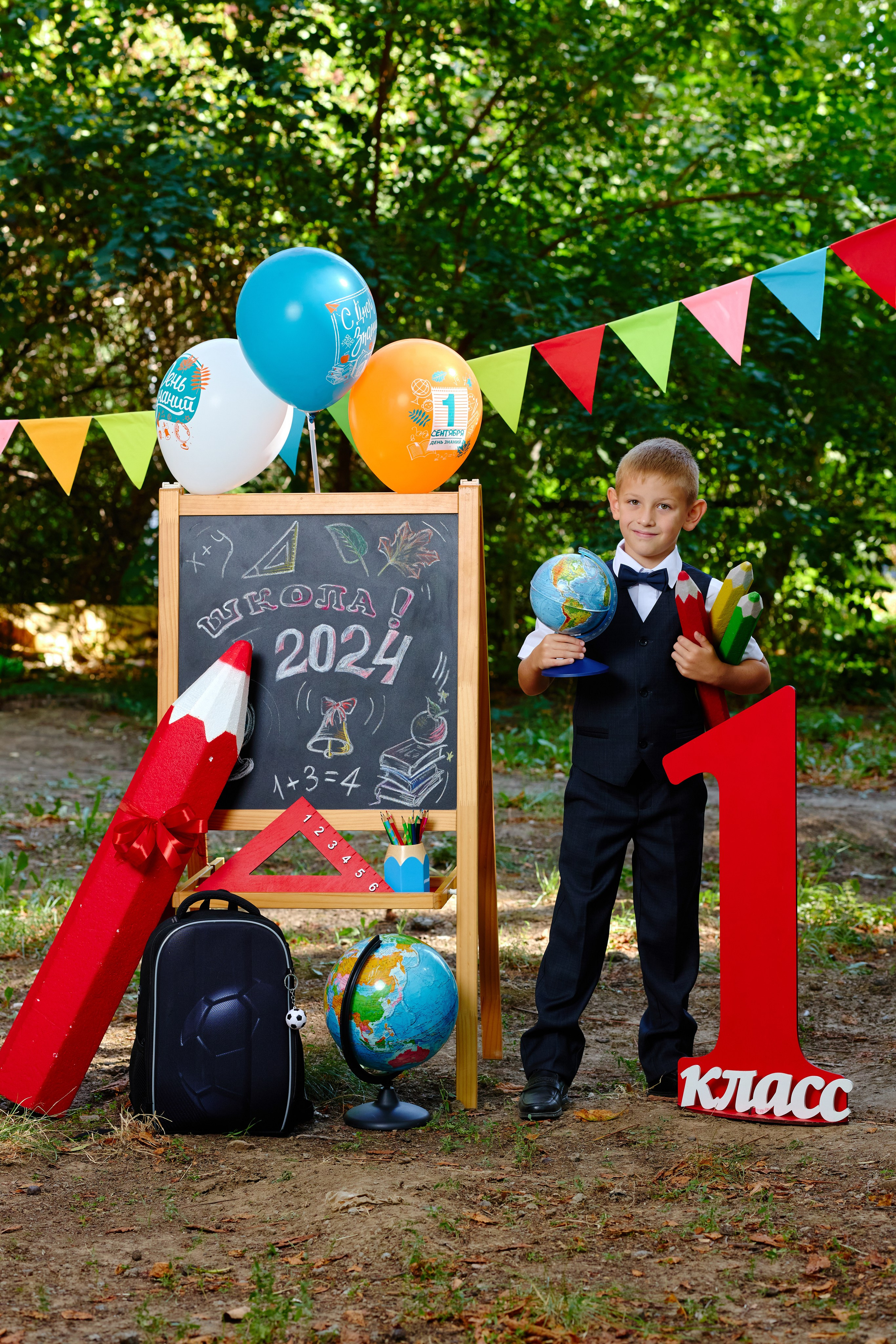 Альбом для 1 класса (персональный). Фотограф Выпускные альбомы Таганрог Сергей Коробченко