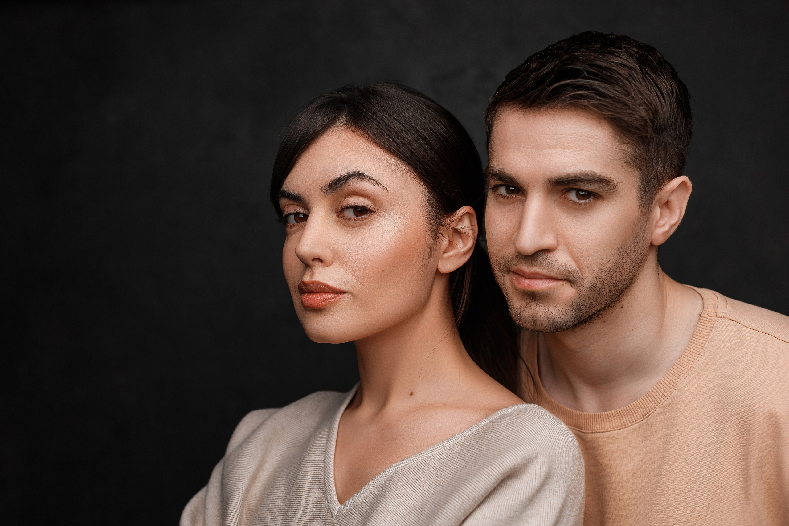 NEVELSKIN. Мария Стеклова контент фотограф и семейный фотограф в Омске и Тюмени