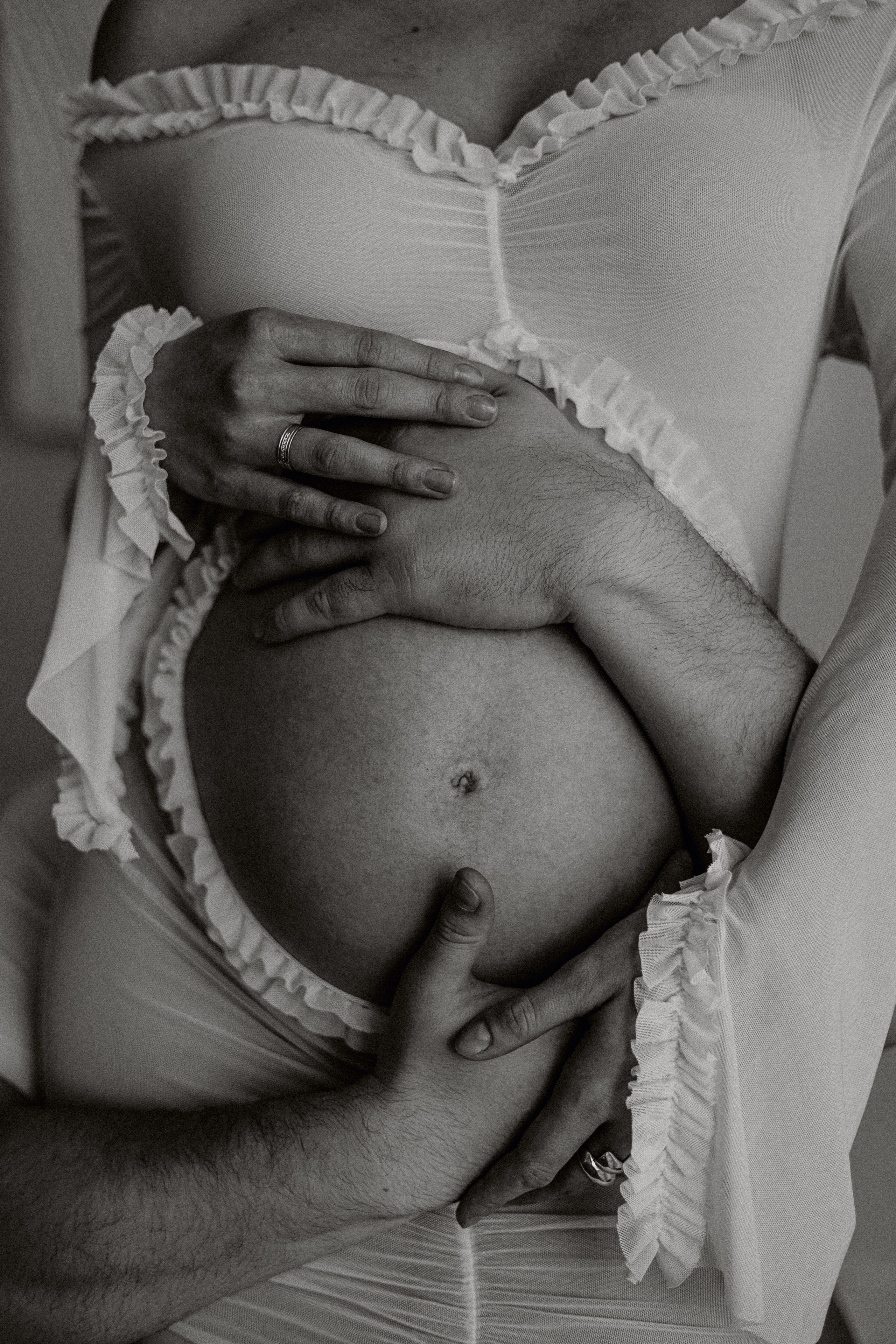 Фотосессия беременных в Москве в студиии