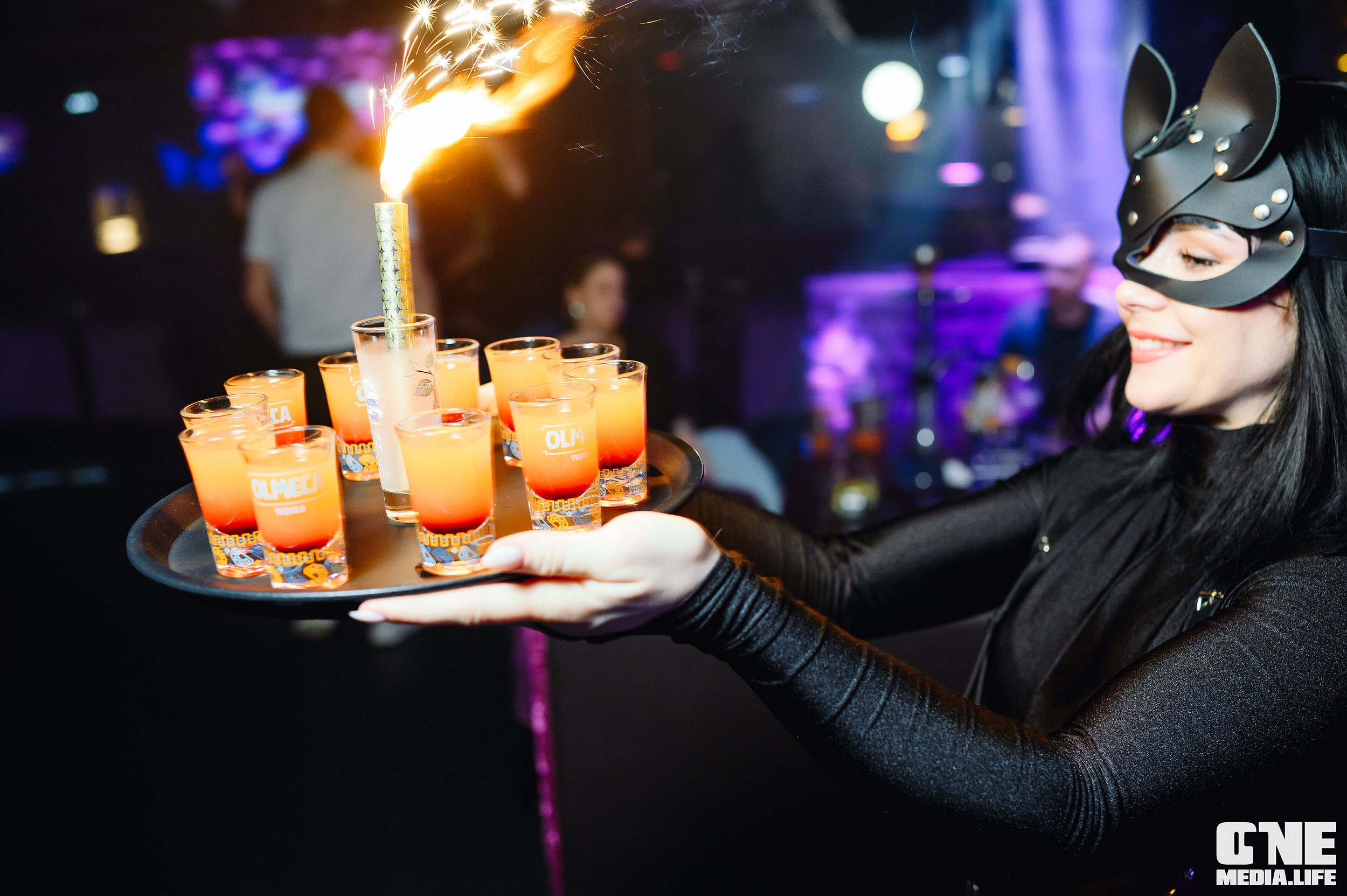 Фотоотчет из караоке-клуба Эйфория. One Media Life: фоторепортажи, фотоотчеты с мероприятий и заведений