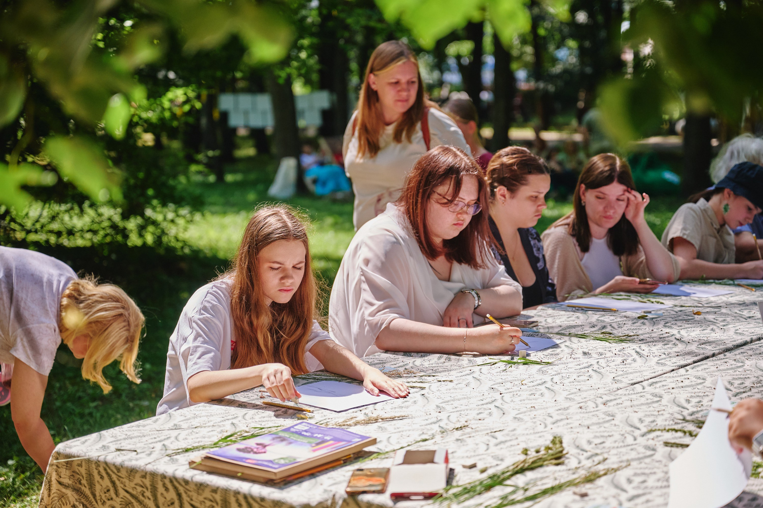Ива фест 2025. Фотограф в Иваново: Каталожная съемка одежды и постельного белья, Wildberries