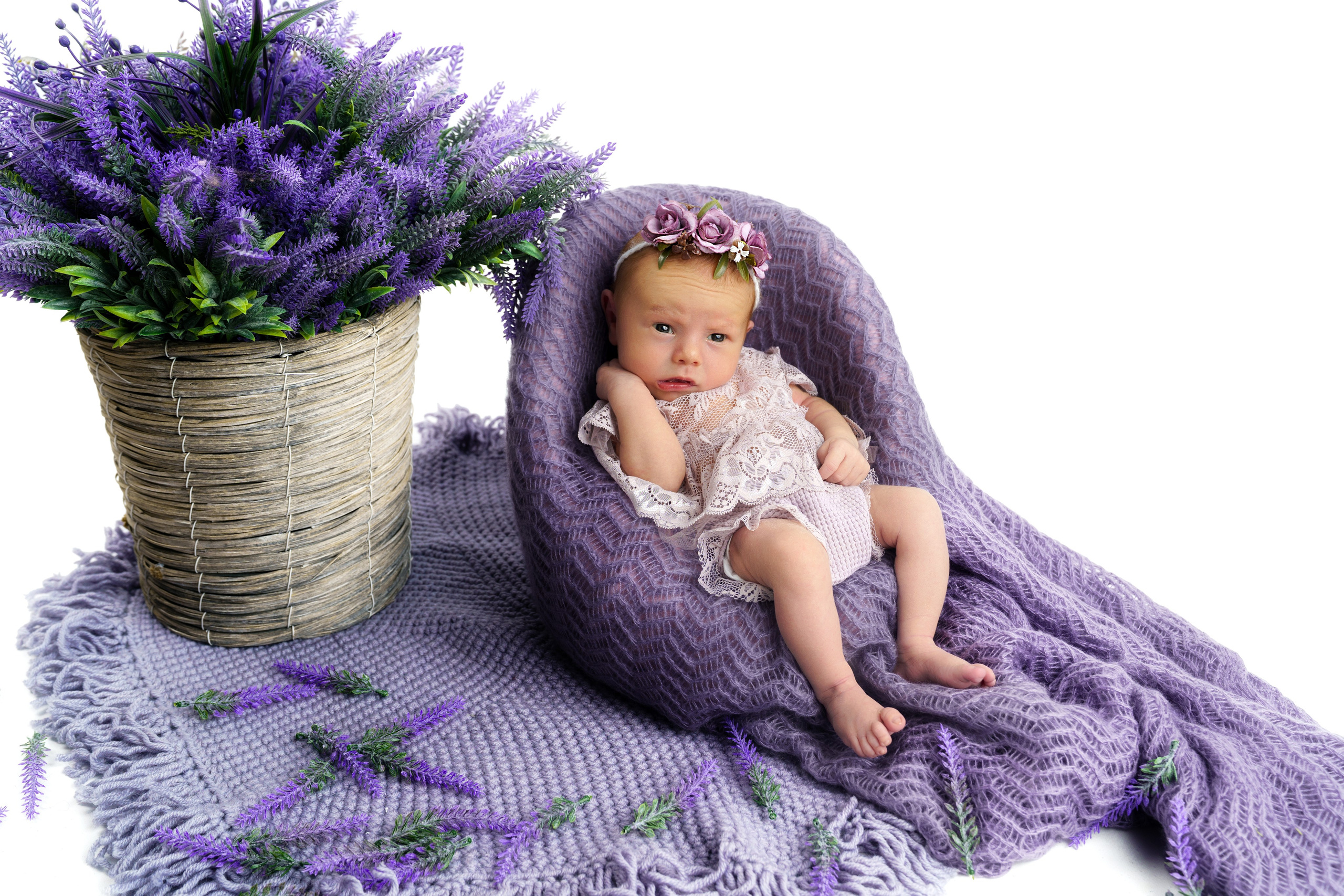 Фотосессия новорожденного (newborn). Фотограф новорожденных, детей до года и беременных в Симферополе