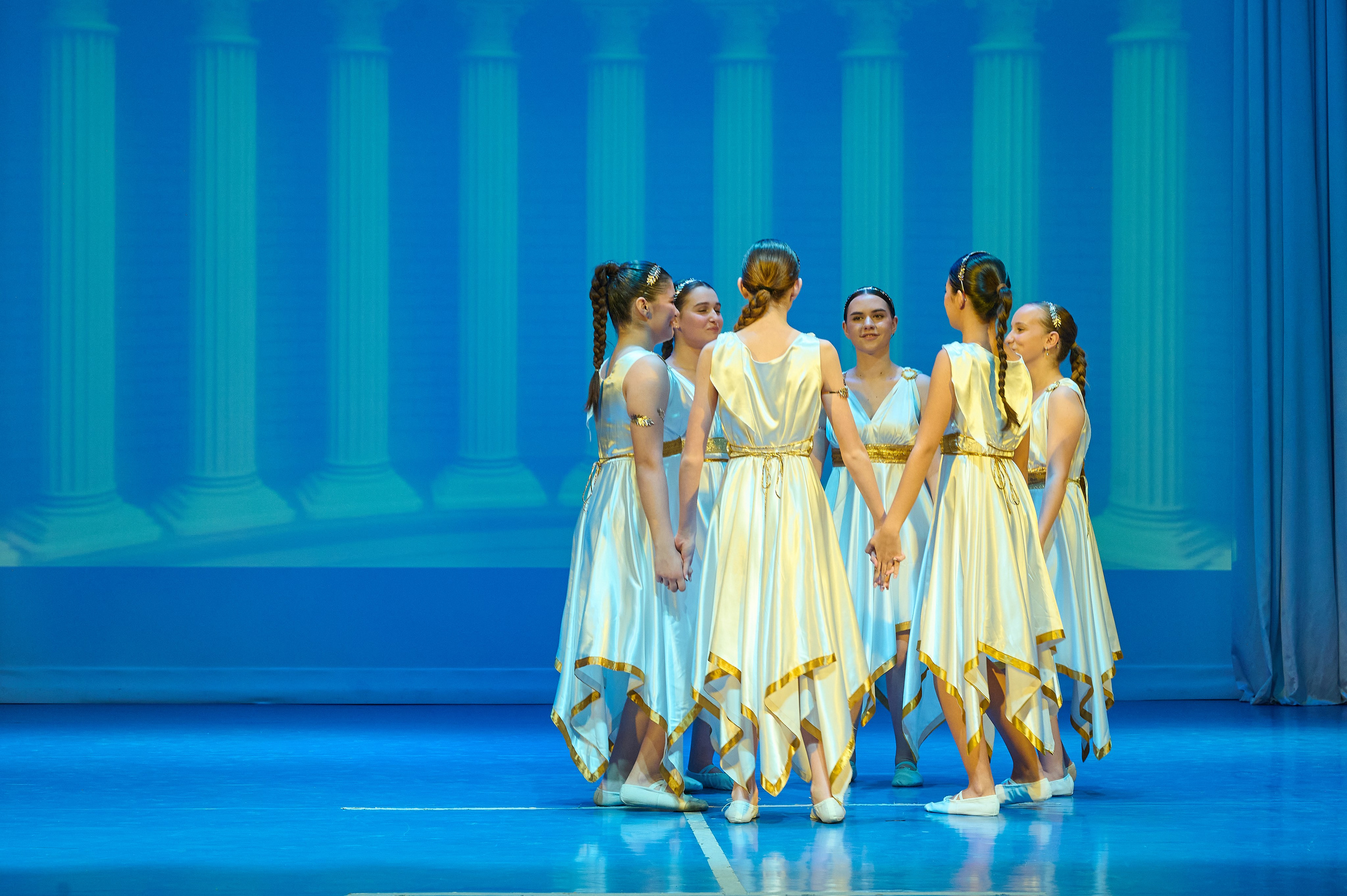 8 марта Марьина роща. Жизнь курорта Кабардинка в фотографиях