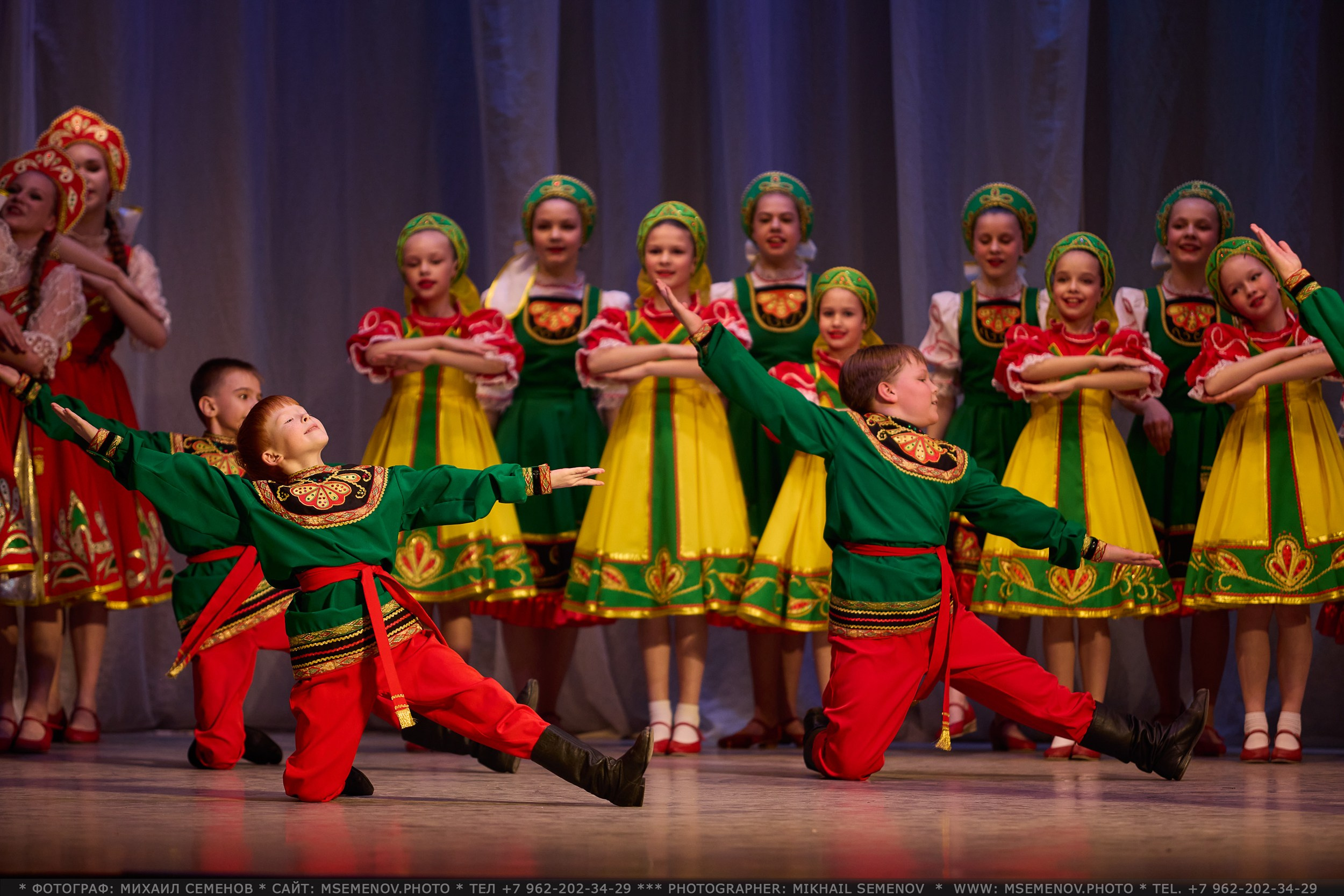 Фоторепортаж с Концерта «Волжанка» и «Задоринка»