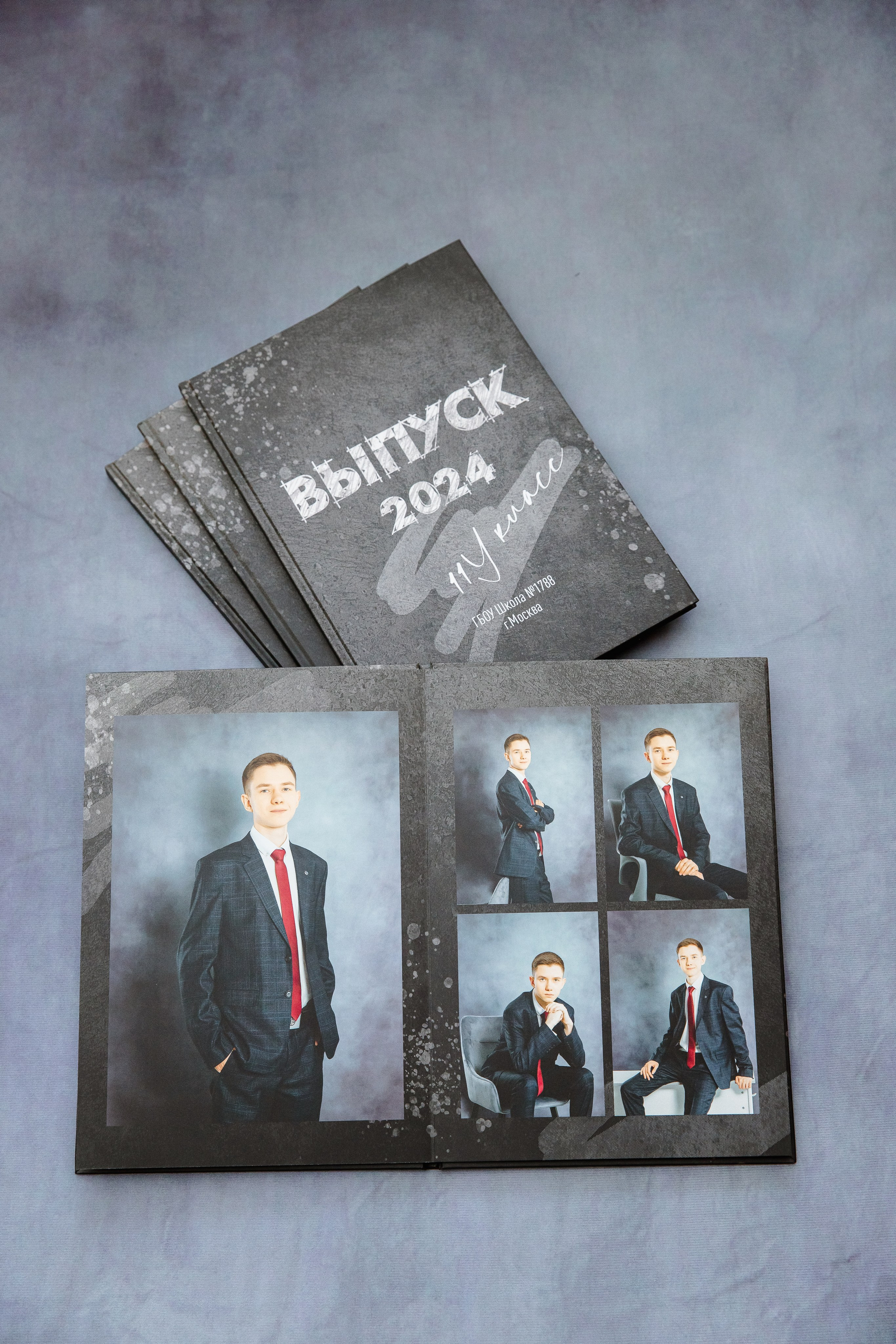 Выпускные альбомы 11 «У» класс — 2024. Семейный и детский фотограф в Москве Тихонова Ксения