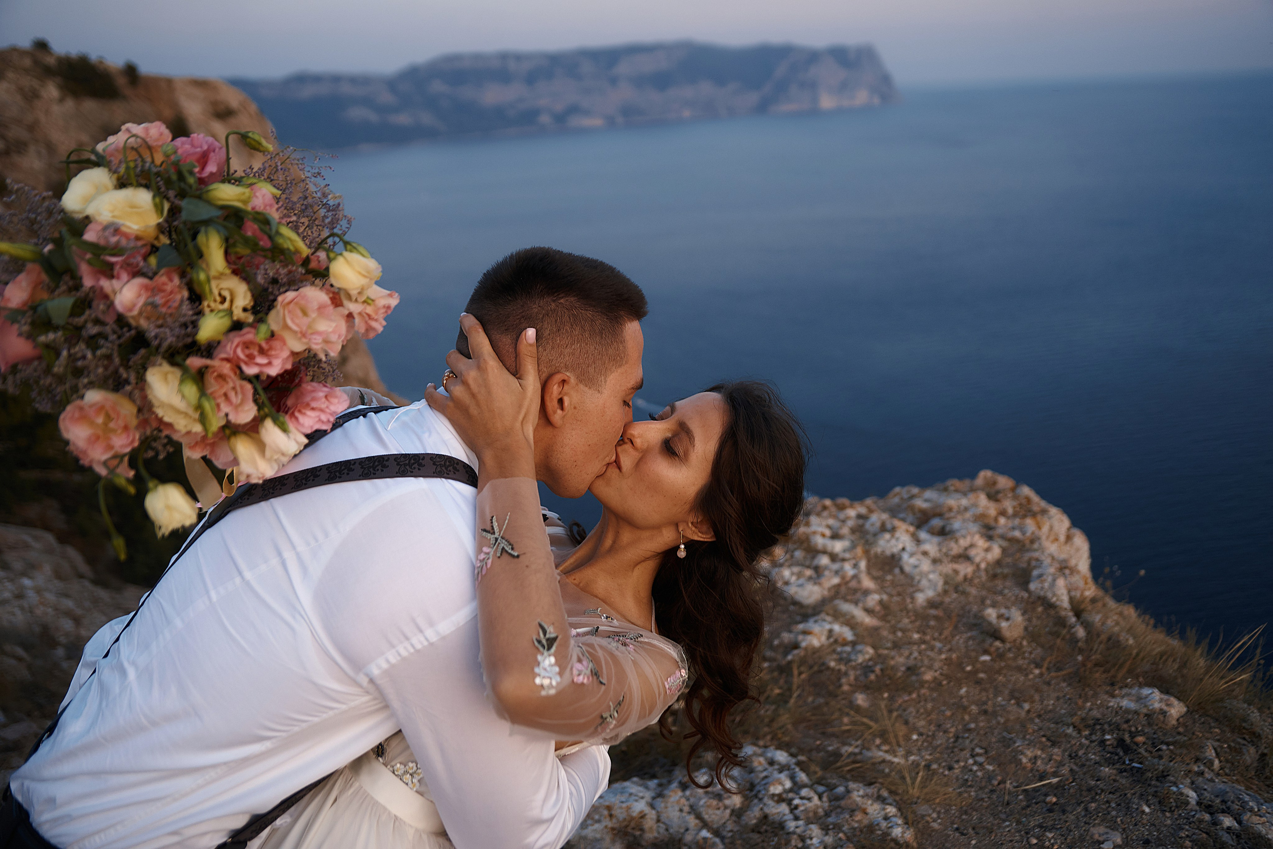 Свадебная фотосъёмка в Крыму и Краснодаре. Фотограф Александр Кудинов, Крым: Легкие съемки, живые эмоции