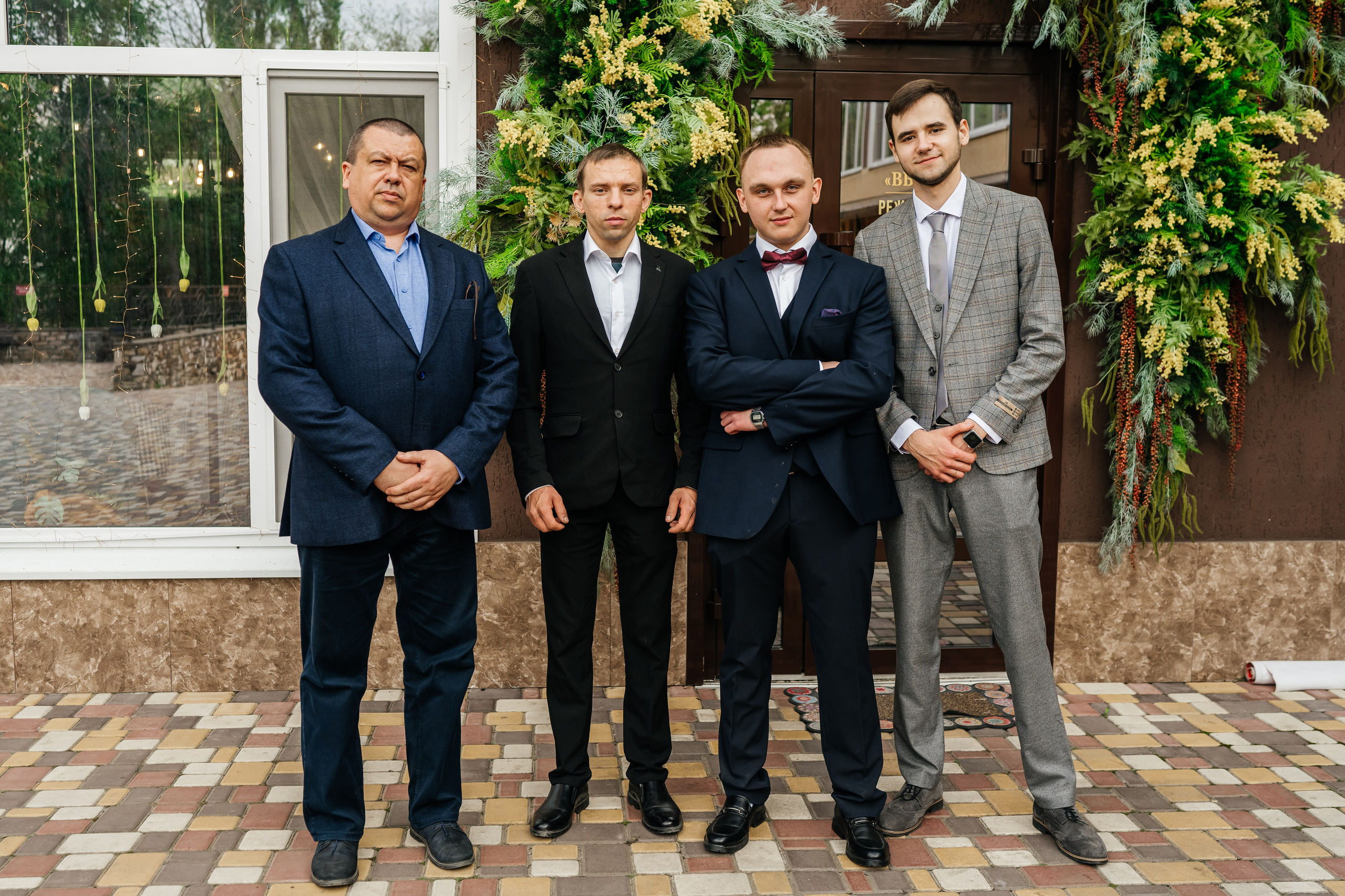 Вика и Артём. 24.04.2025. Фотограф в Каменске-Шахтинском Ольга Сагал