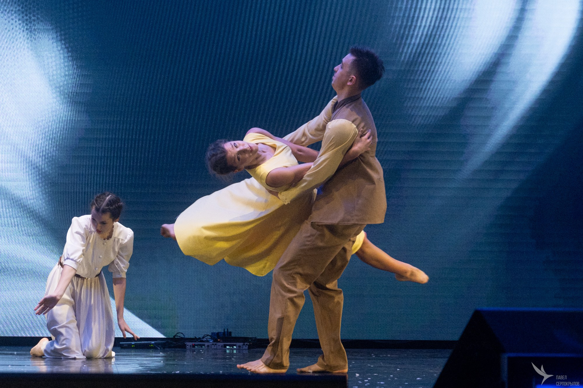 Юбилейный концерт студии эстрадного танца «Изумрудный город». Репортажный фотограф в Казани Павел Серпокрылов