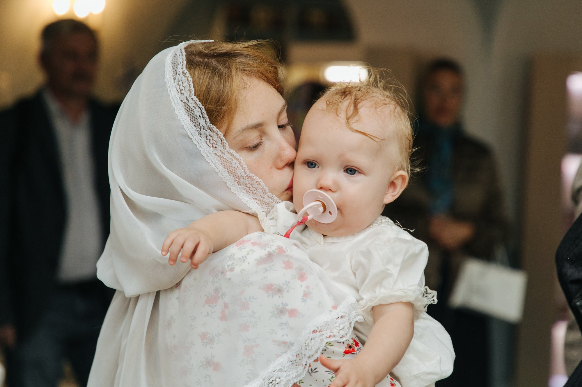 Крещение ребенка Церковь Трёх Святителей СПб, где крестить на ваське, стоимость крещения 2024, лучшие храмы церкви для крещения, стоимость крестин, как записаться на крещение