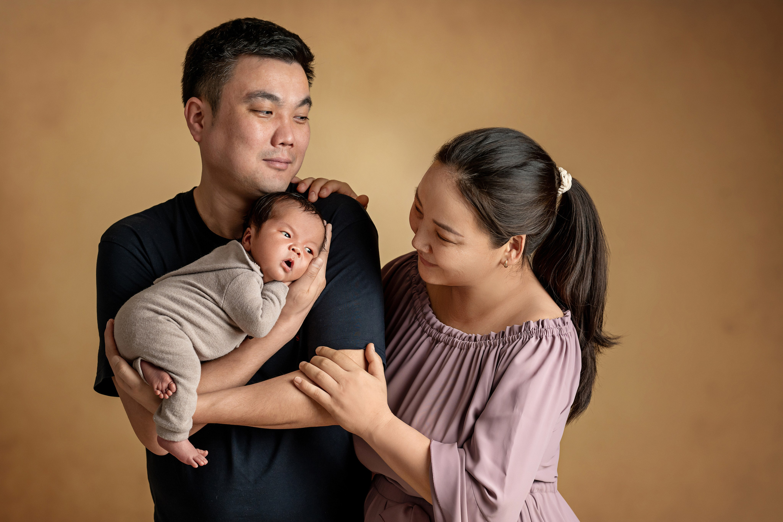 NEWBORN. Творческая команда Ульяшевы, свадебная и семейная фотография. Кахахста