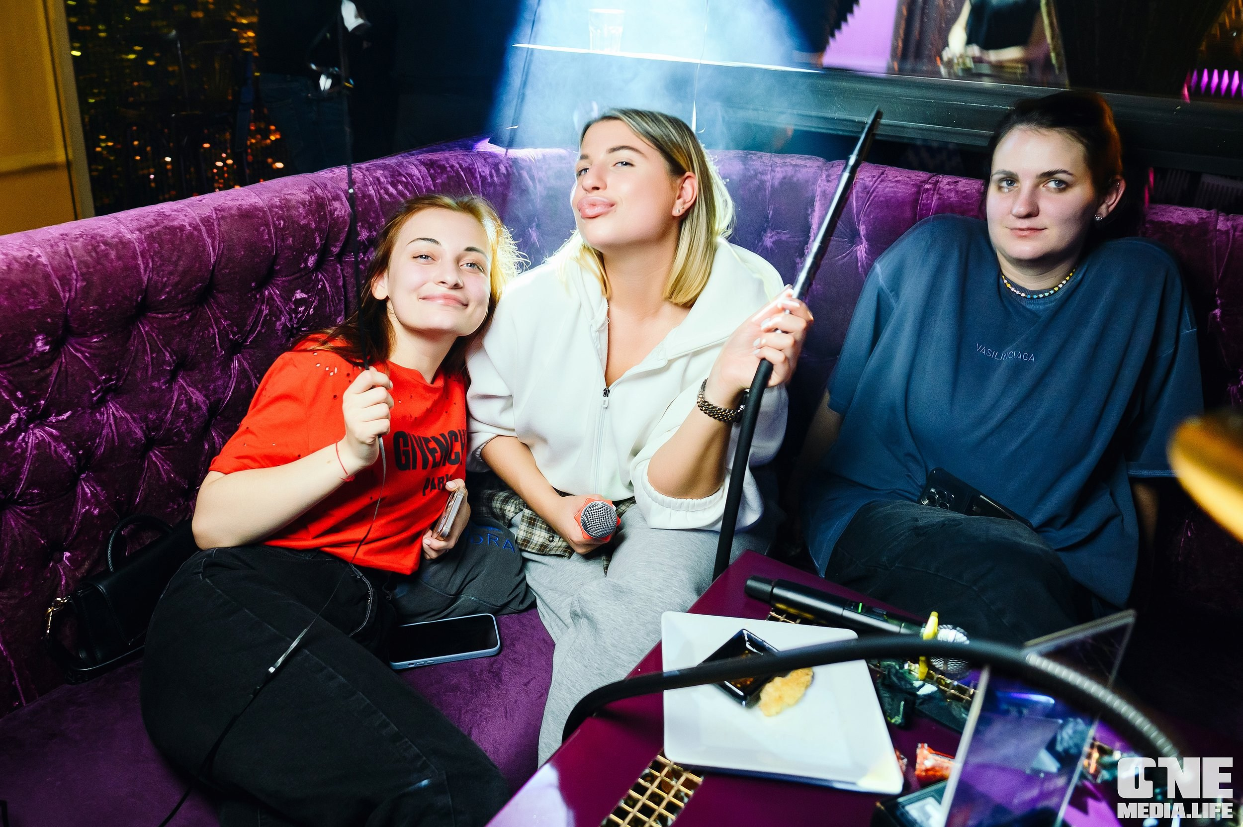 Фоторепортаж из караоке-клуба Эйфория. One Media Life: фоторепортажи, фотоотчеты с мероприятий и заведений